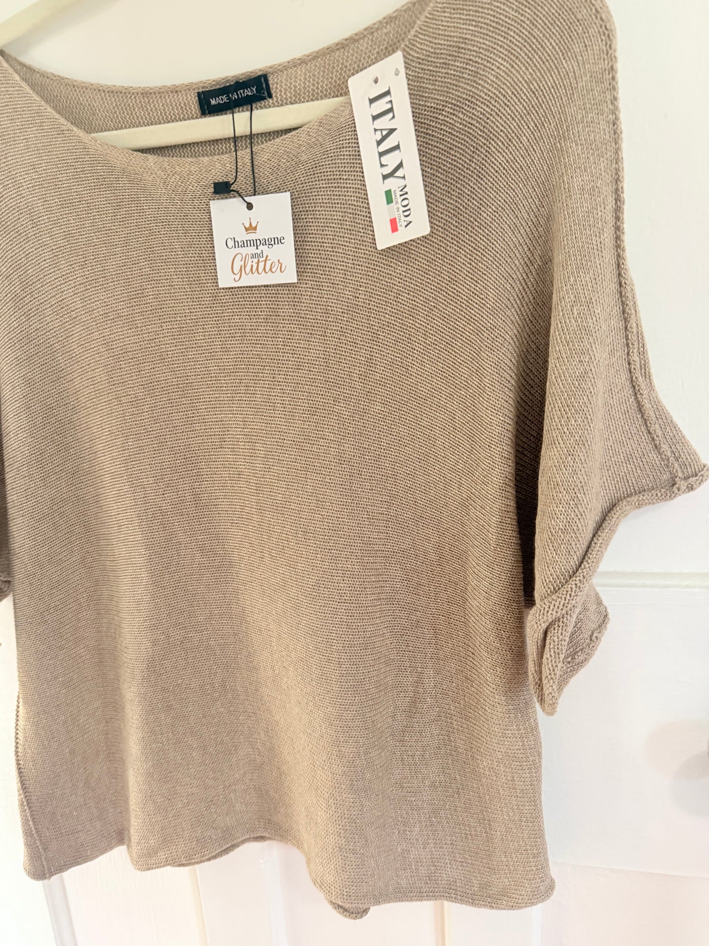 Light Knitted Blouse Nude
