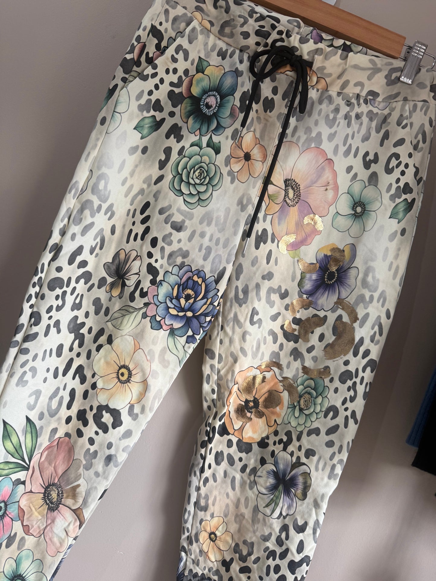 SPRING BLOSSOMS PRINT _PRINT 14