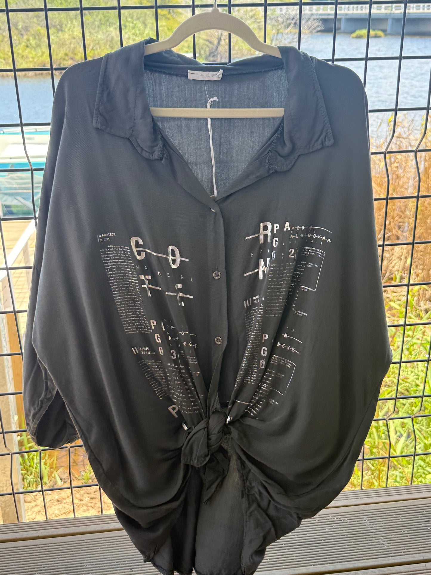 Graffiti Blouse Grey