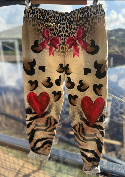 Hearts Printed Comfy Pants