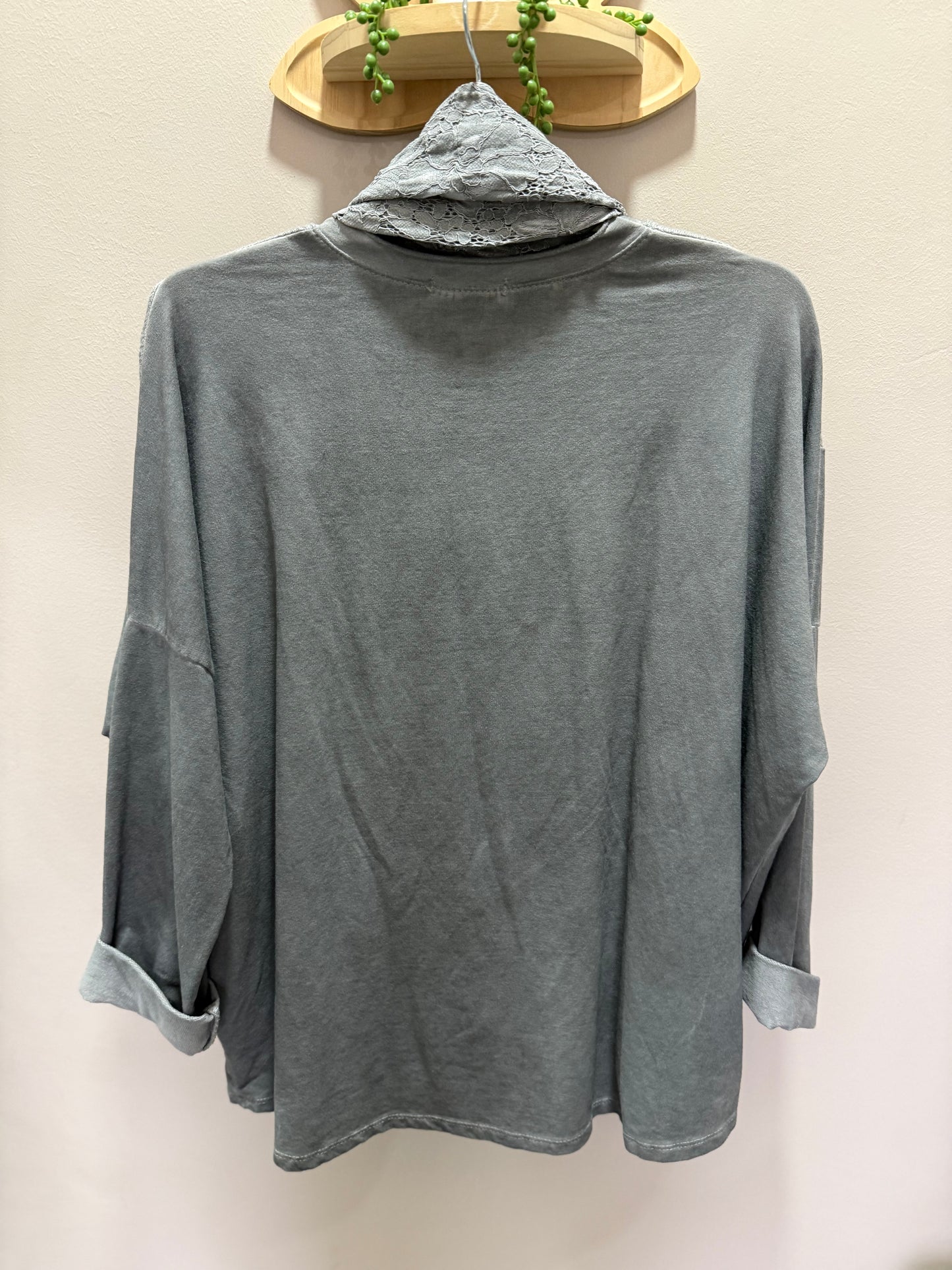 Grateful + Scarf Grey Blouse