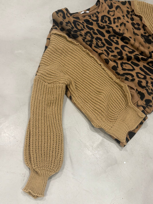 Joanna Animal Knit Camel