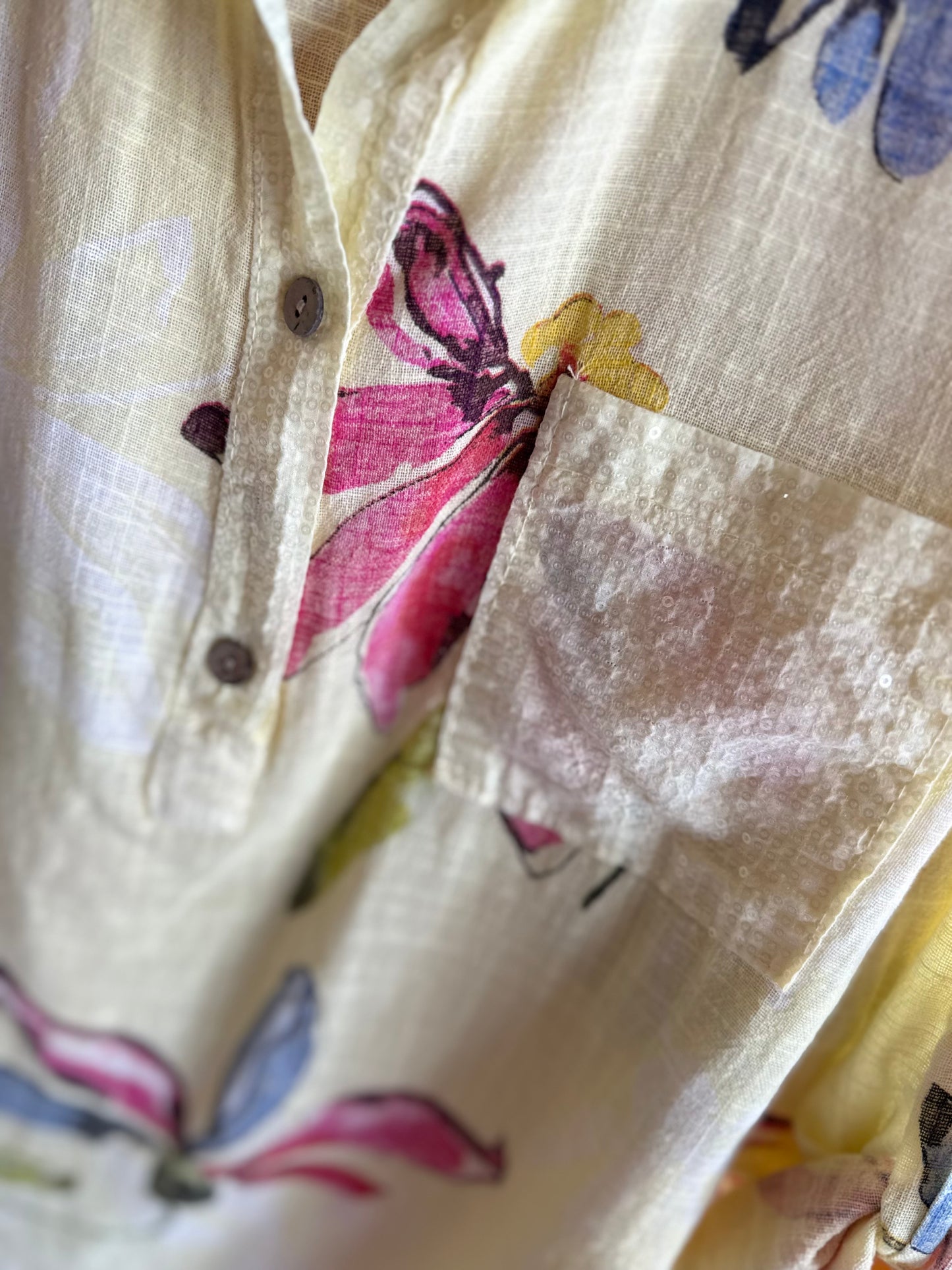 Dylan_Floral Sequin Yellow Blouse