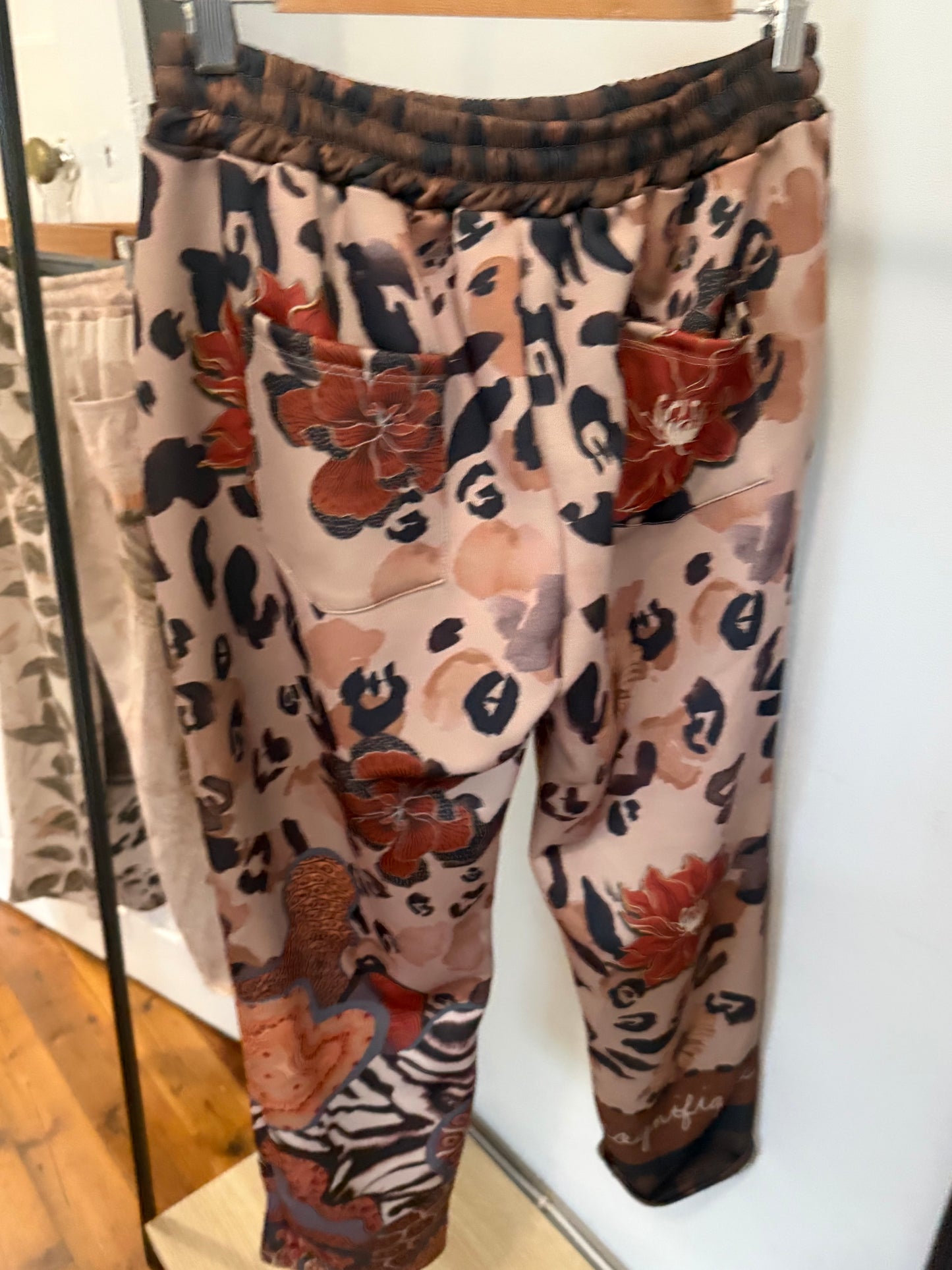 Garden of Frida Pant
