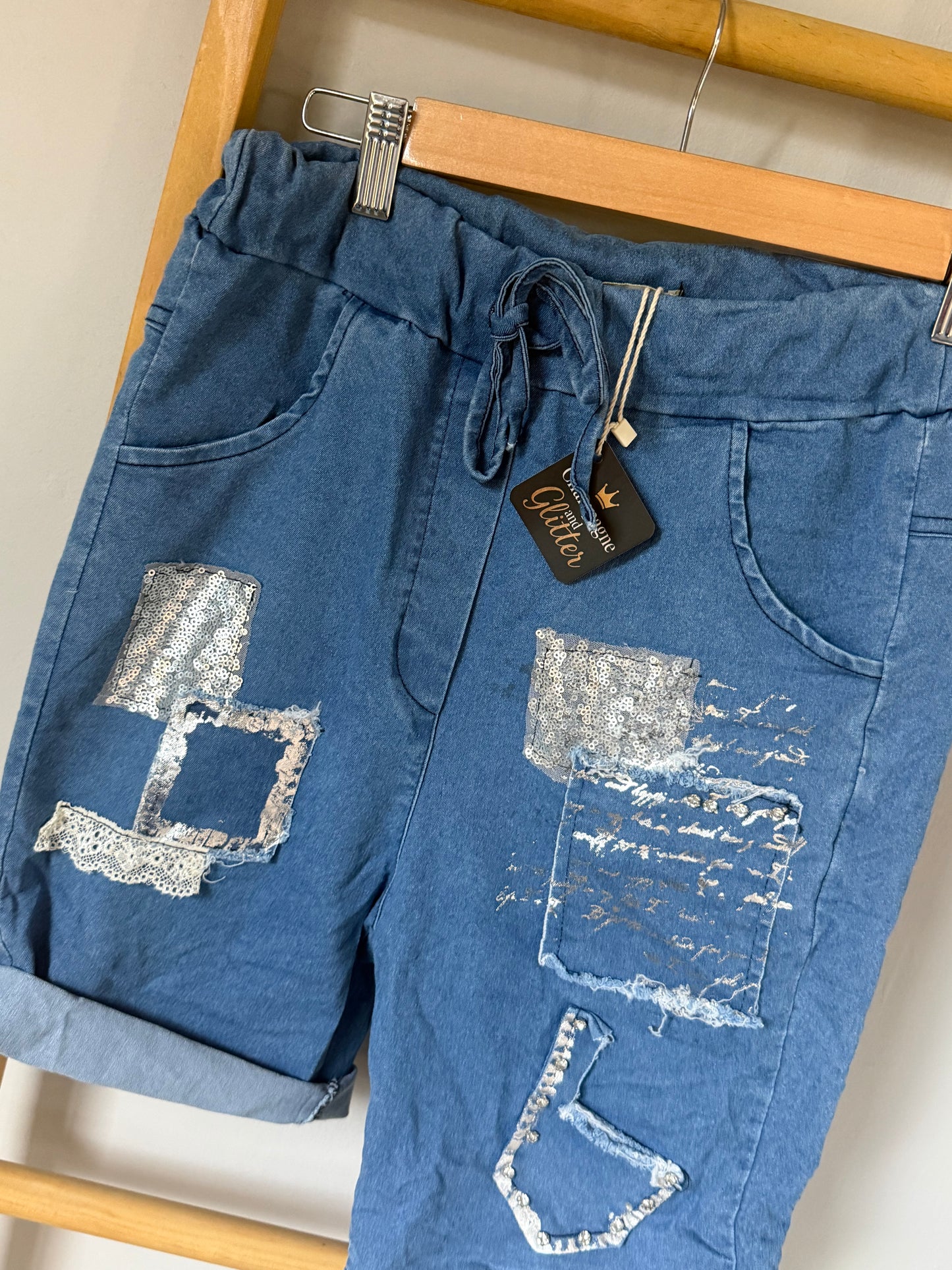 Sparkle Short Medium Wash