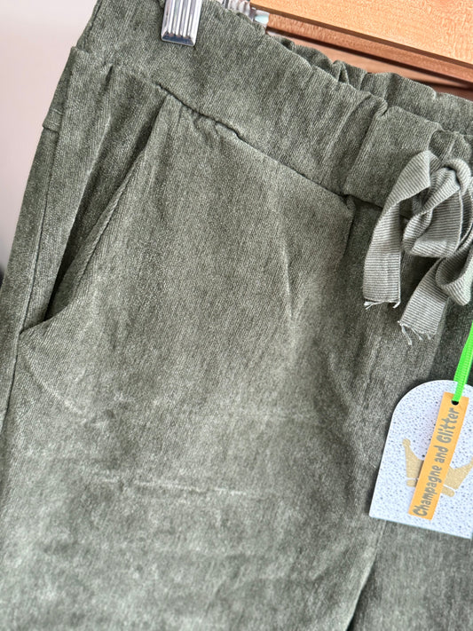 Raven Courduroy Pants Khaki