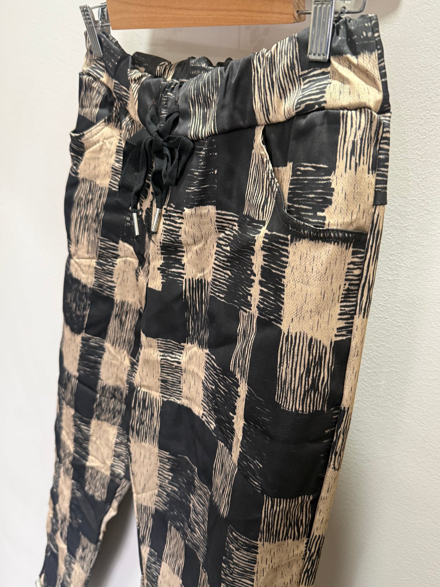 Chess Pant Black