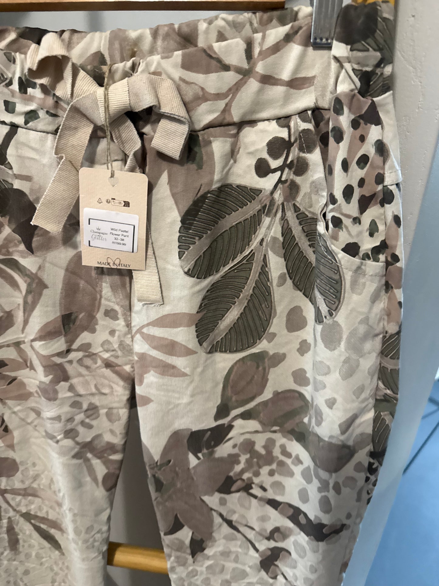 Wild Pastel Flower Pant