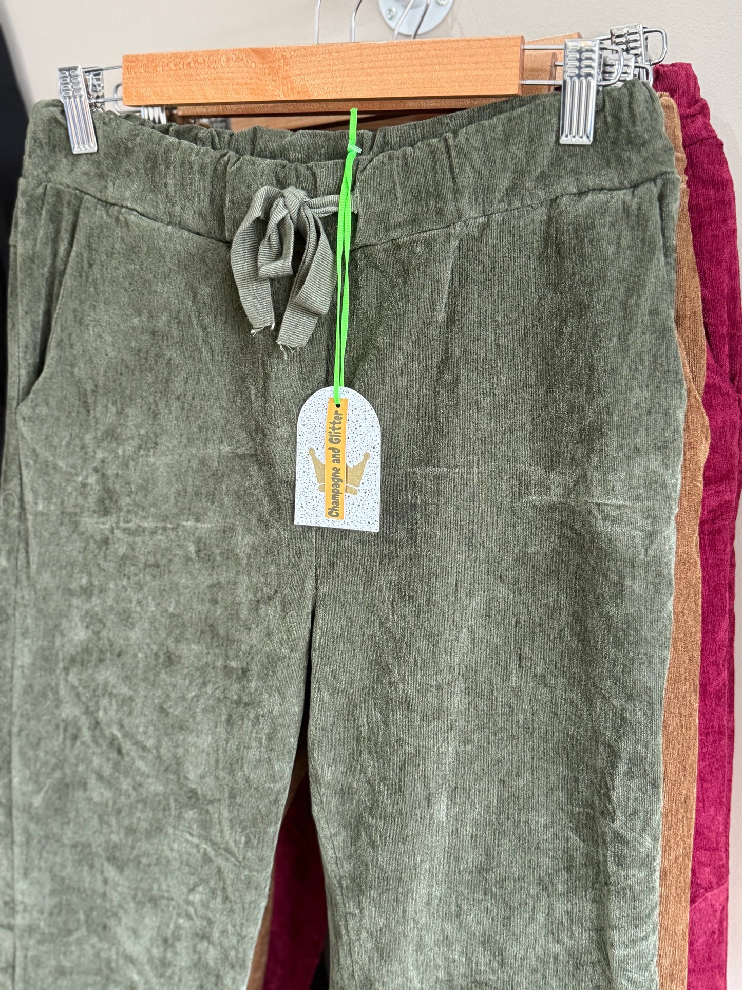 Raven Courduroy Pants Khaki