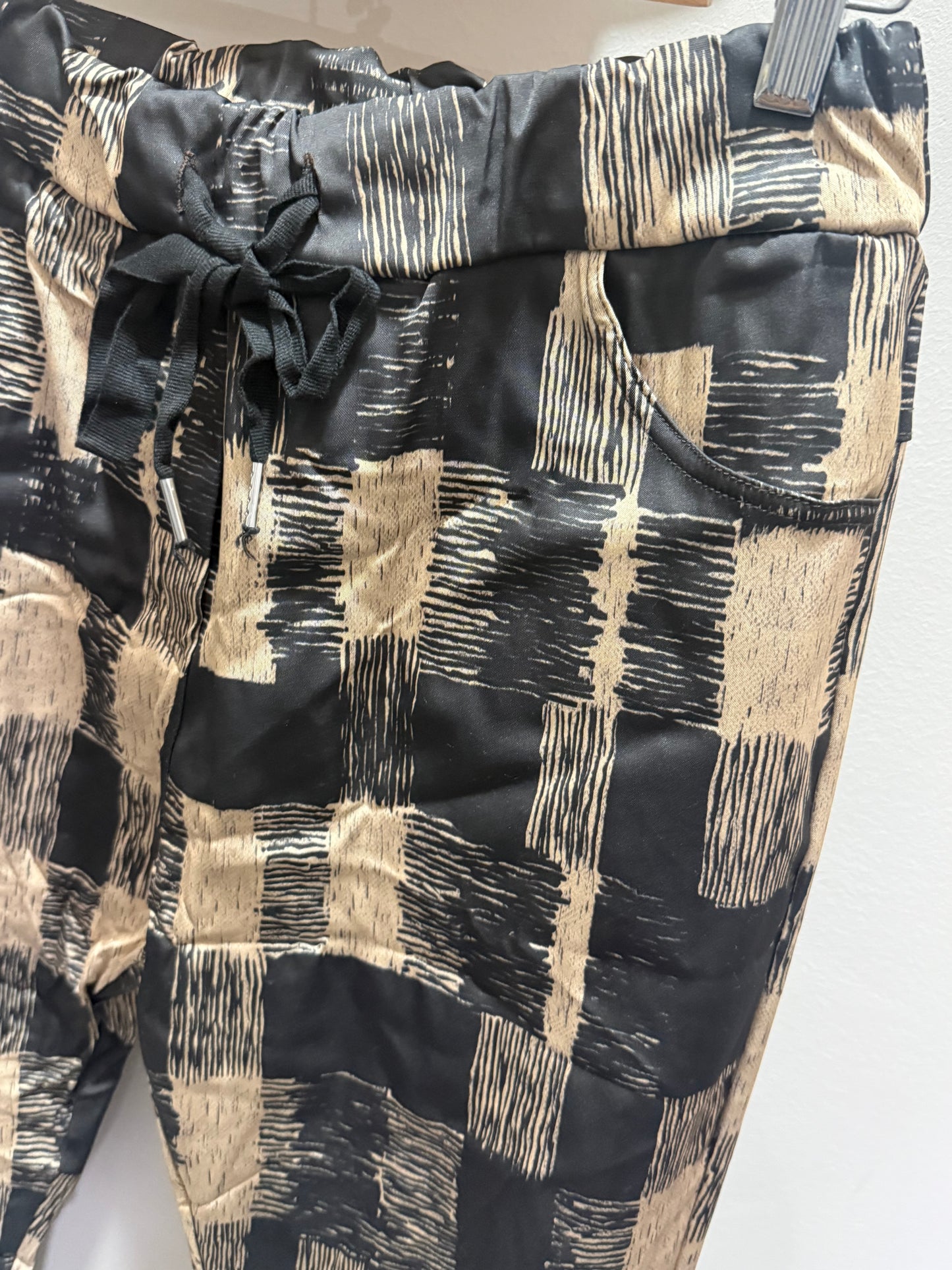Chess Pant Black