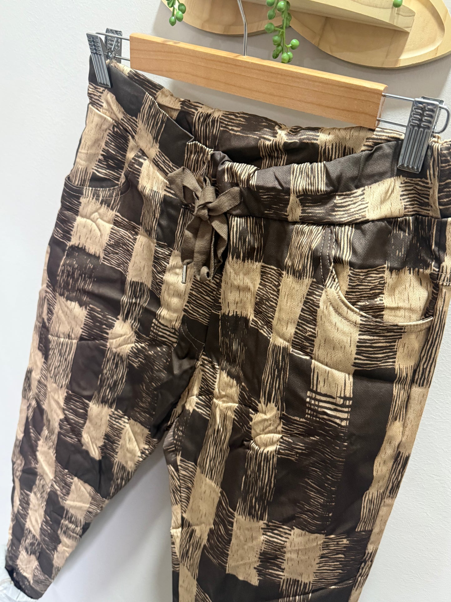 Chess Pant Brown