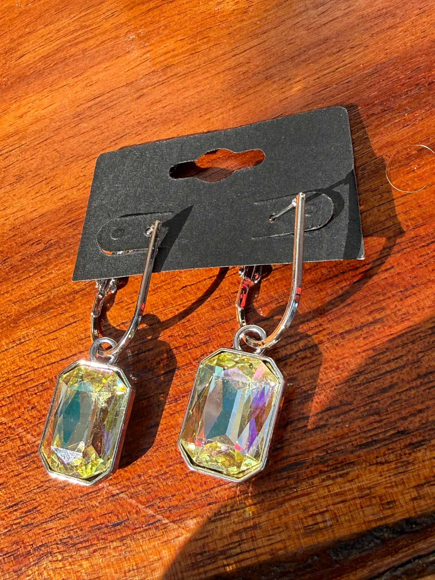 Susan Earrings Champagne