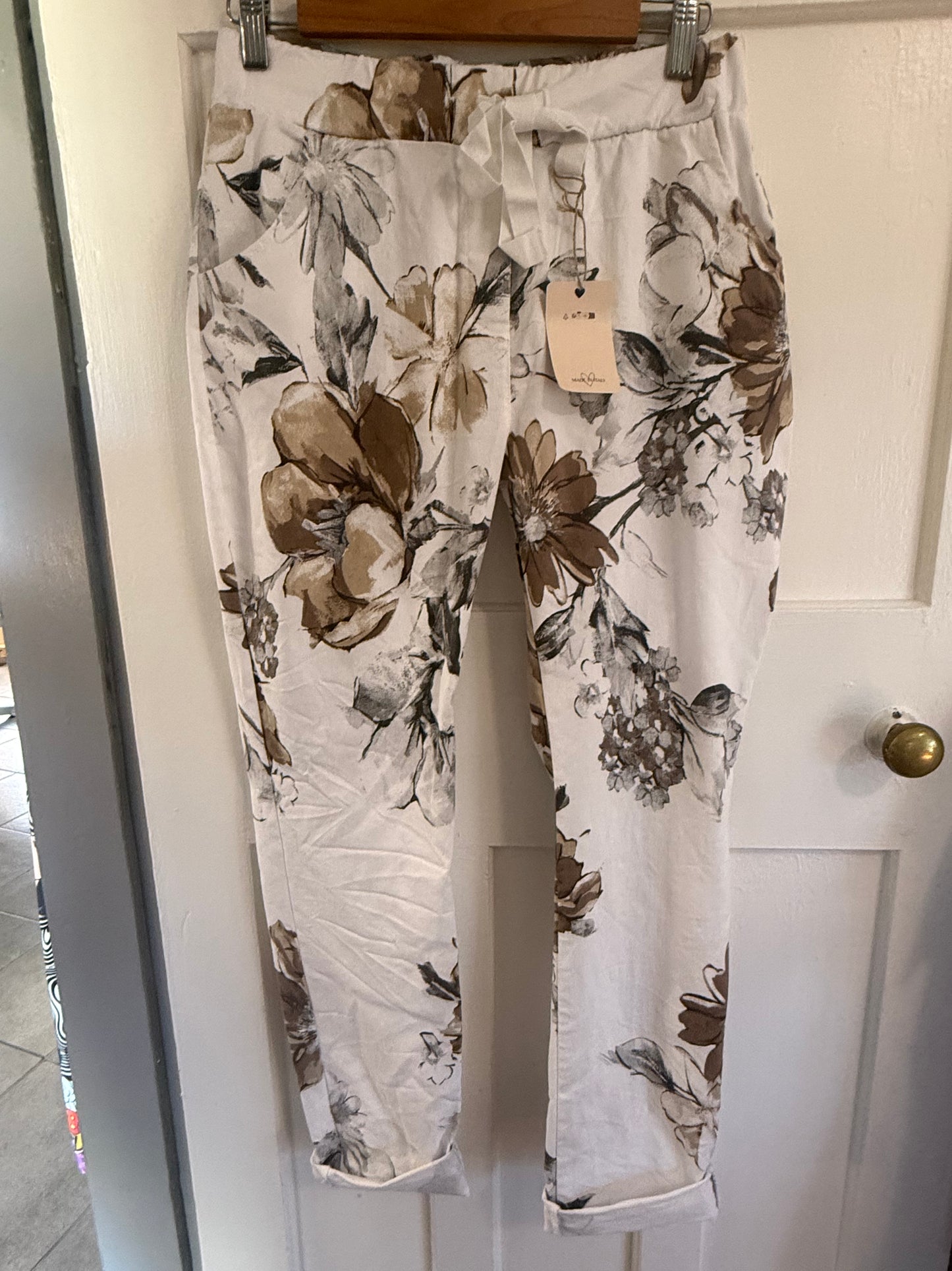 Moody Blossom Pant