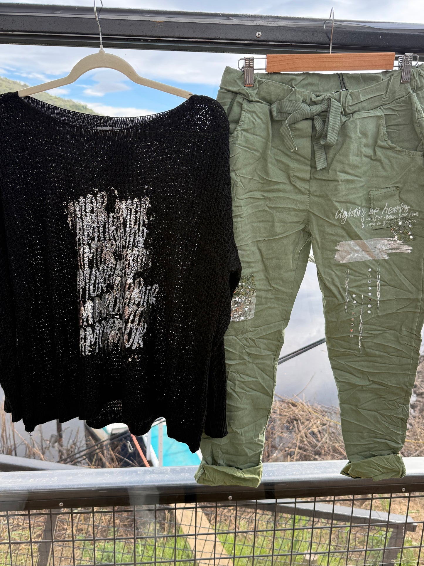 Amor Knit_Black