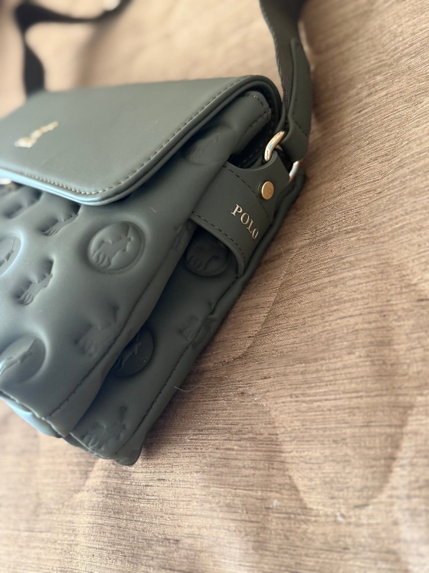 9263 Polo Olive Flapover Sling