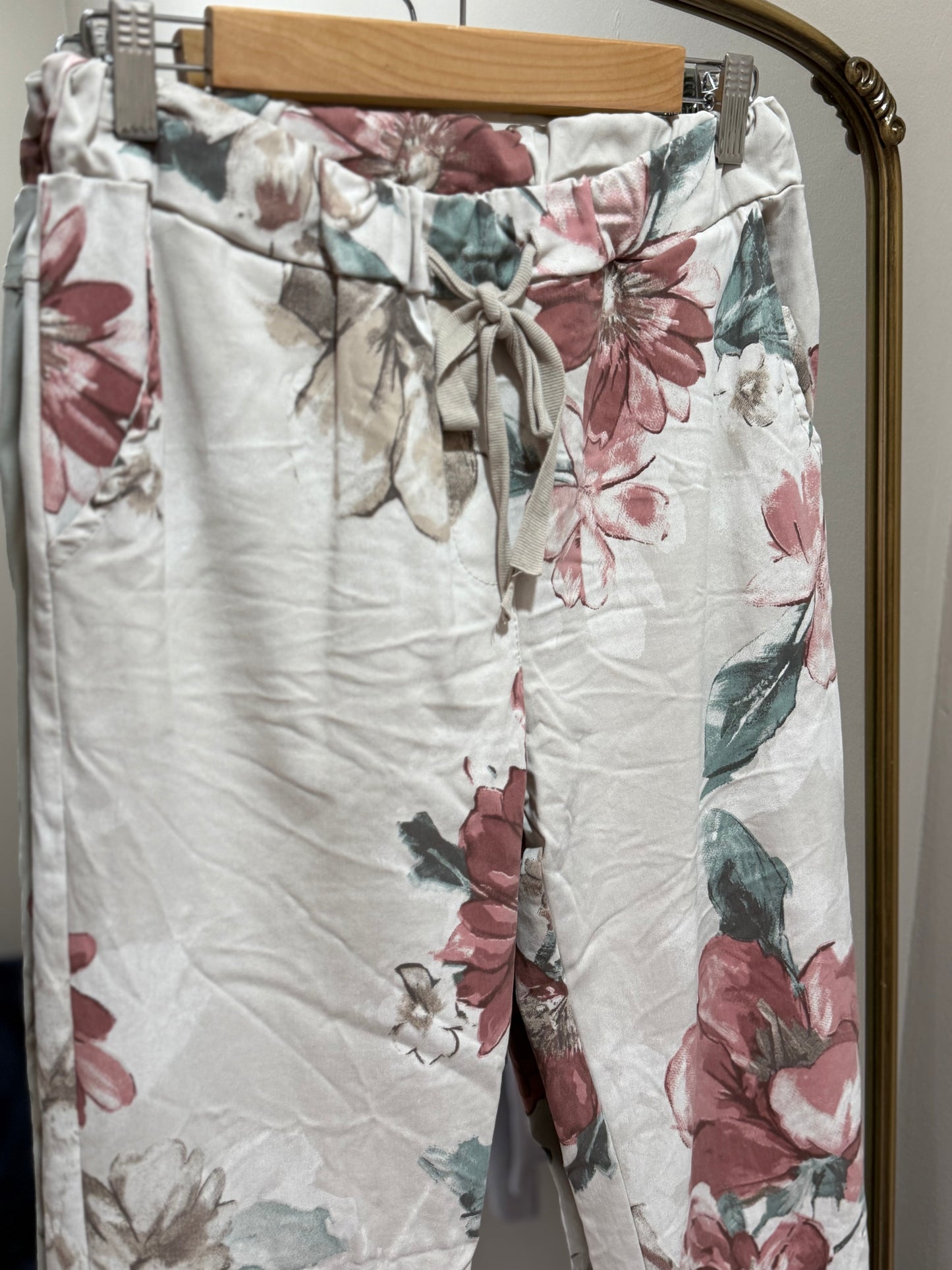Nadia_Flower Pants stone