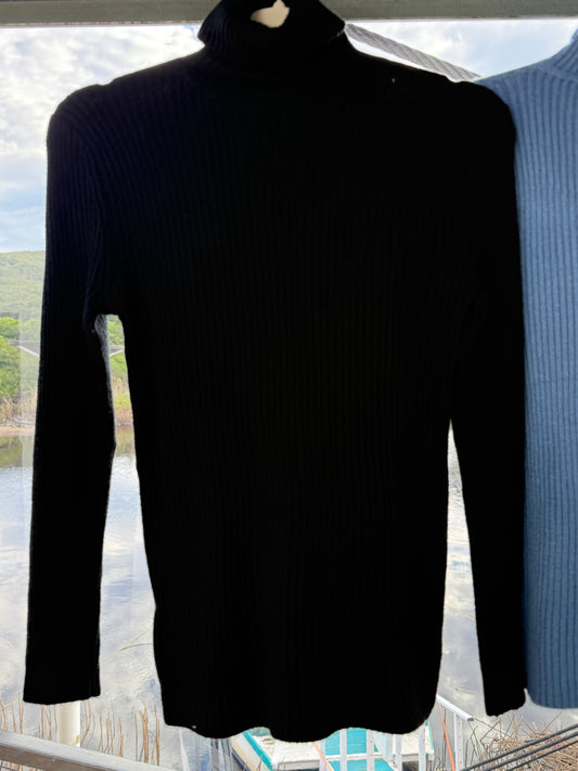 Ellie Polo Neck Black