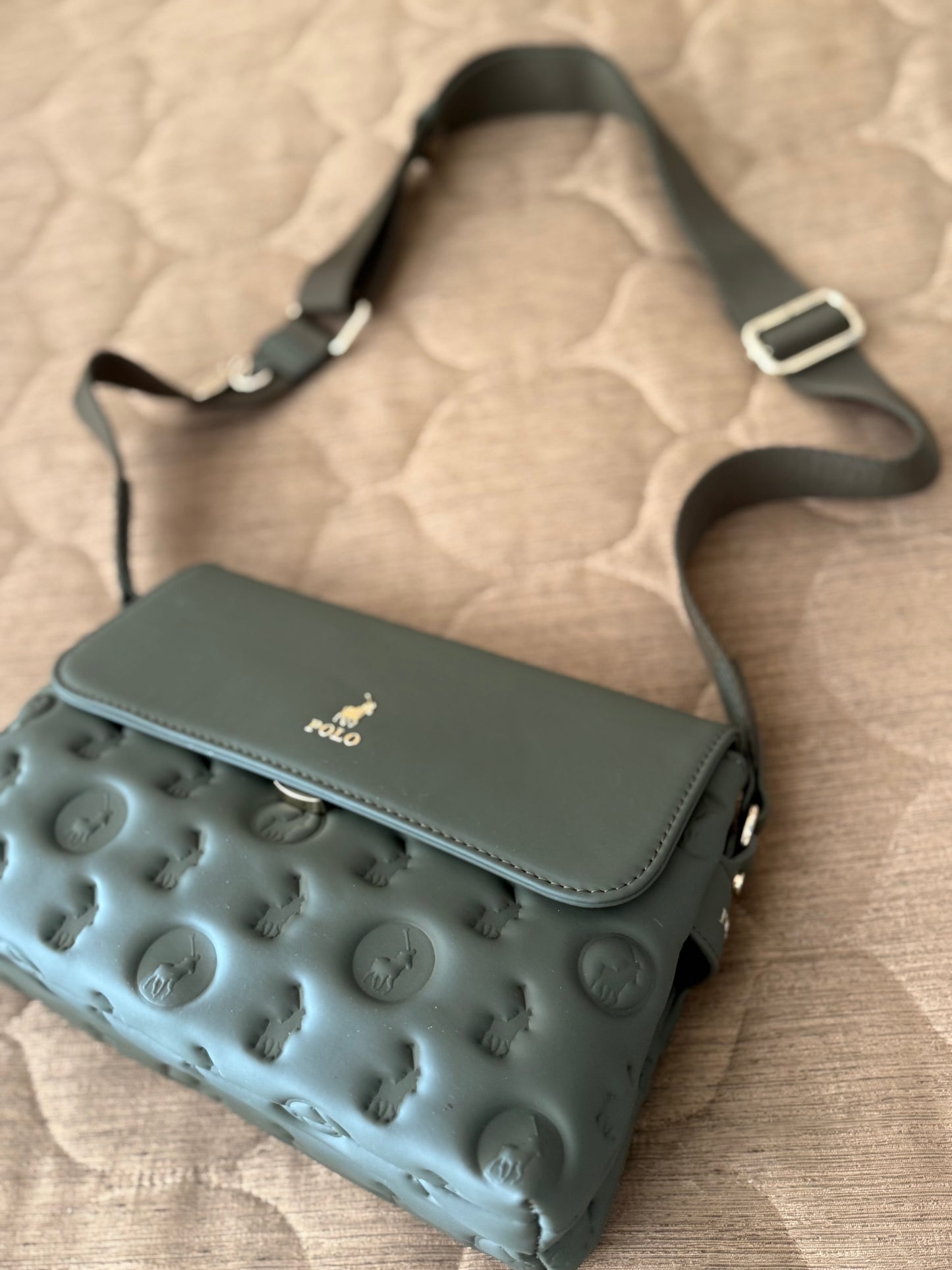 9263 Polo Olive Flapover Sling