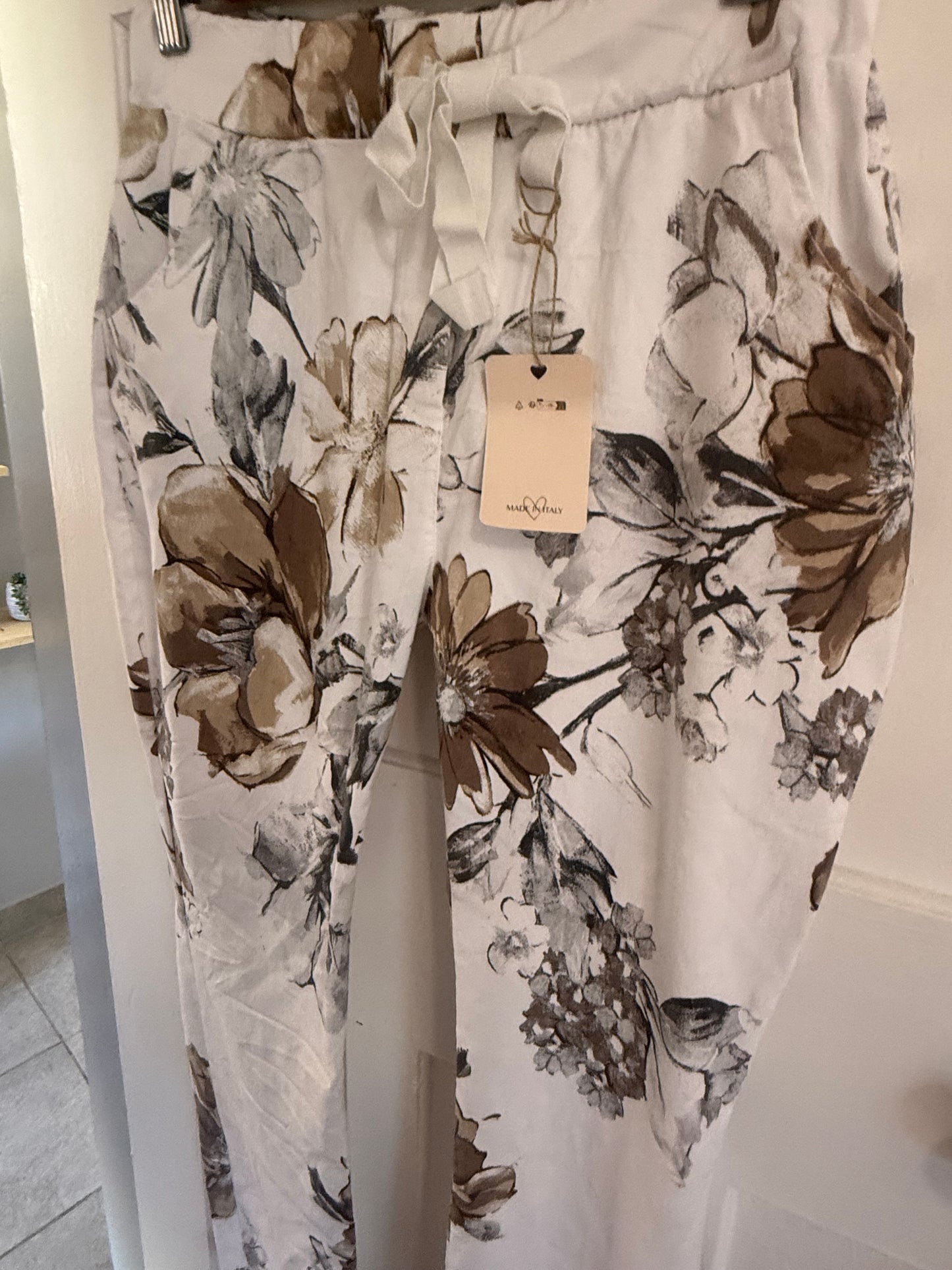 Moody Blossom Pant