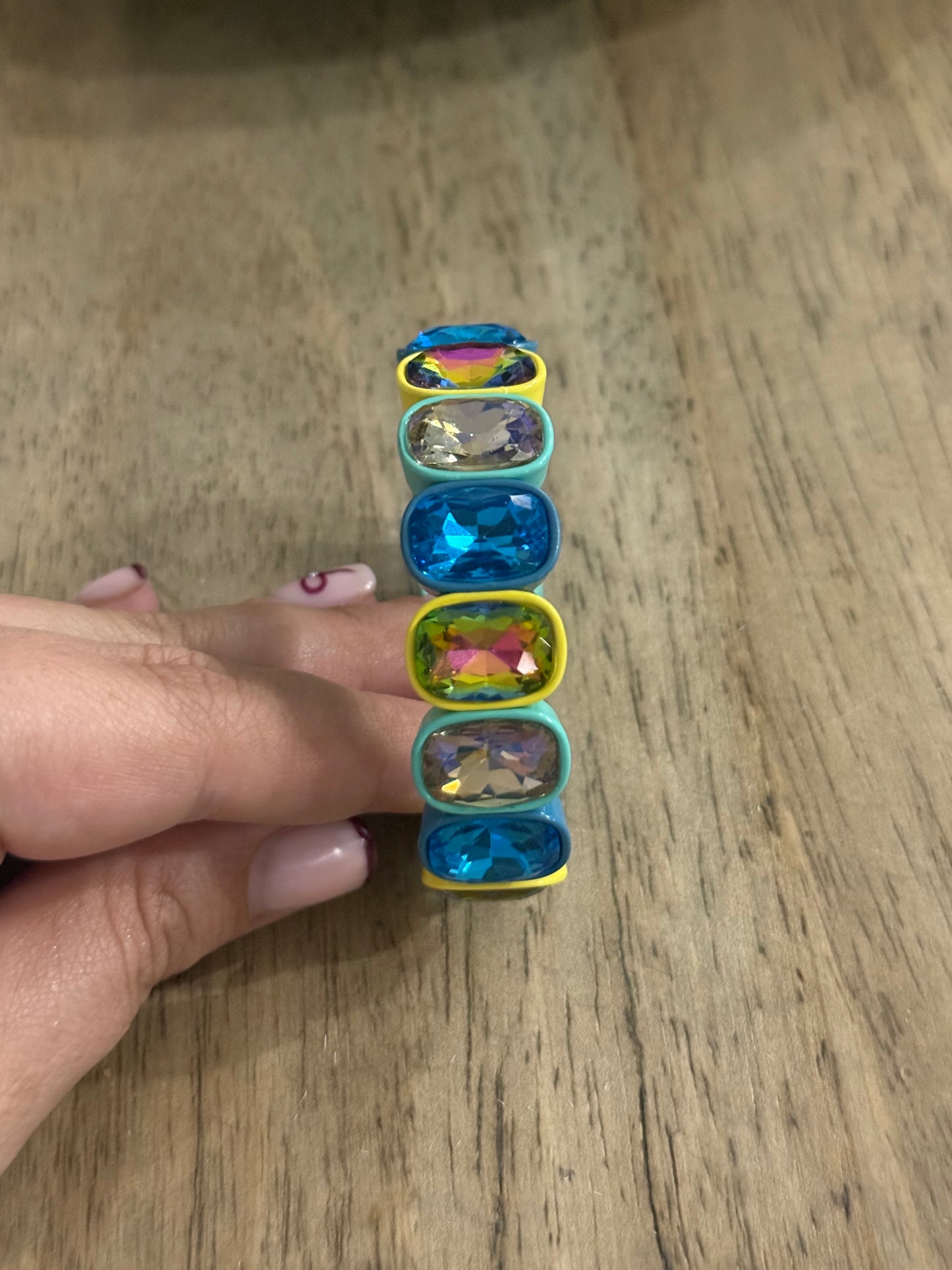 Oval Diamante Bracelet Yellow