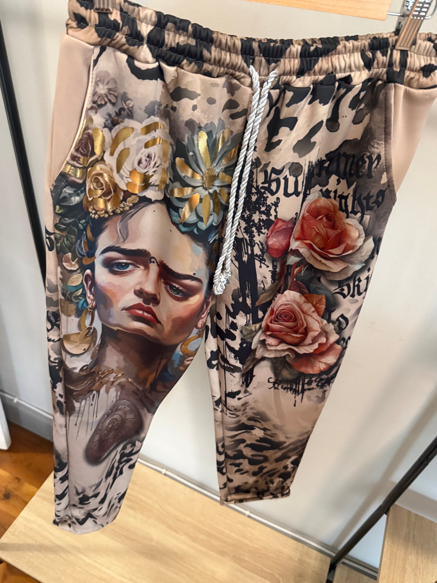 Flower Crown Lady Pant