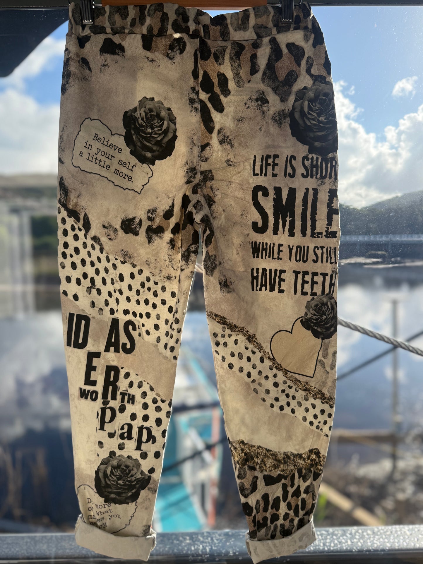 Stylish Neutral Print 5