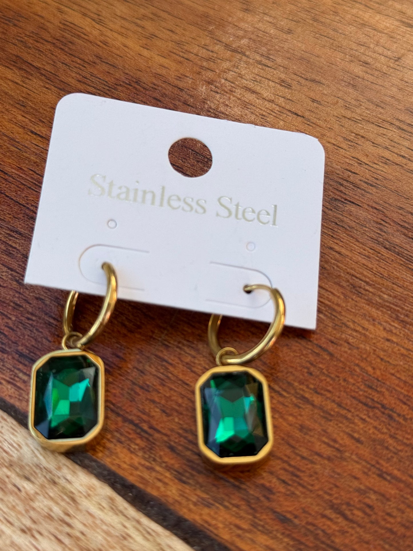 Square drops Earrings Emerald