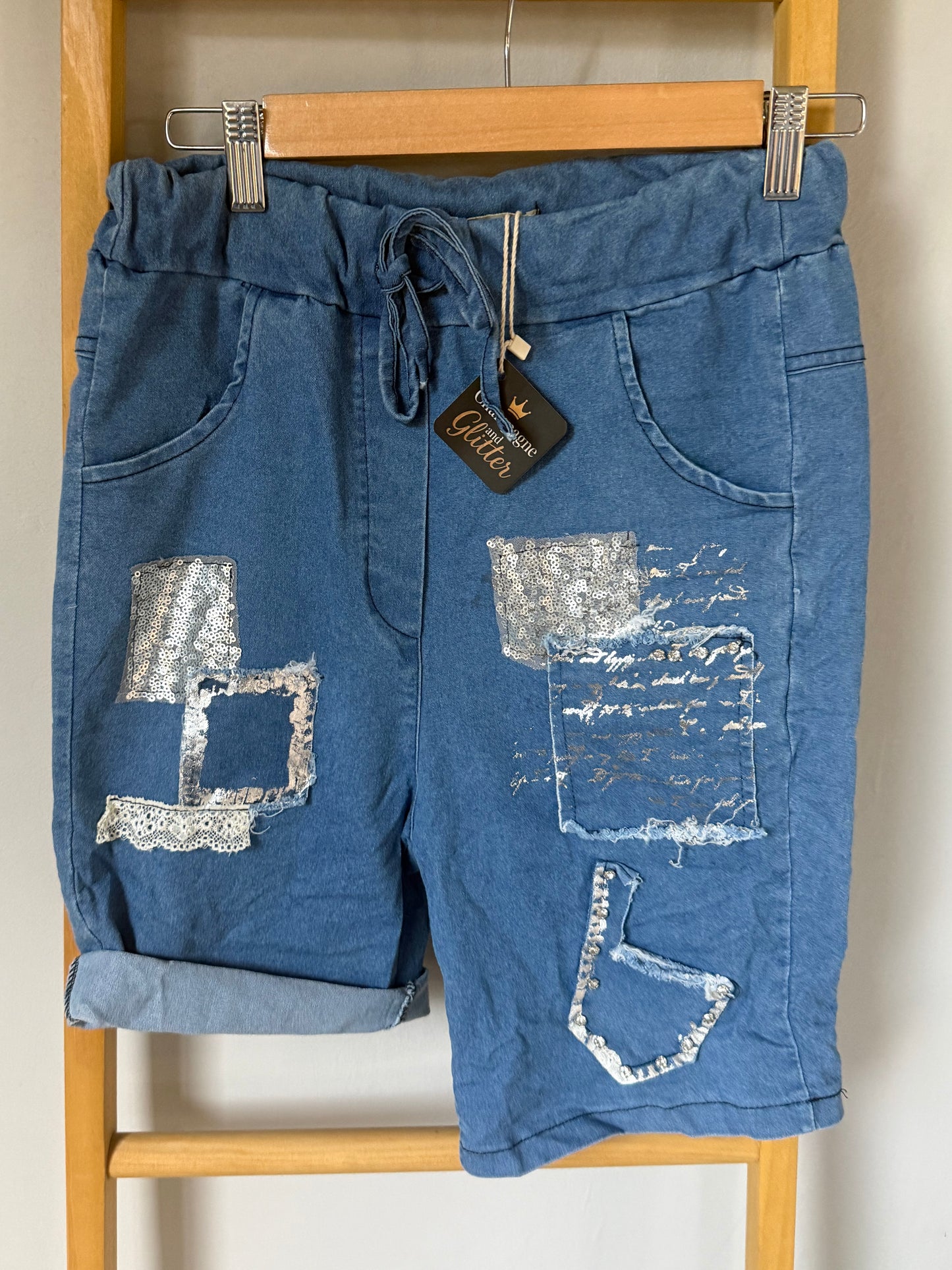 Sparkle Short Medium Wash