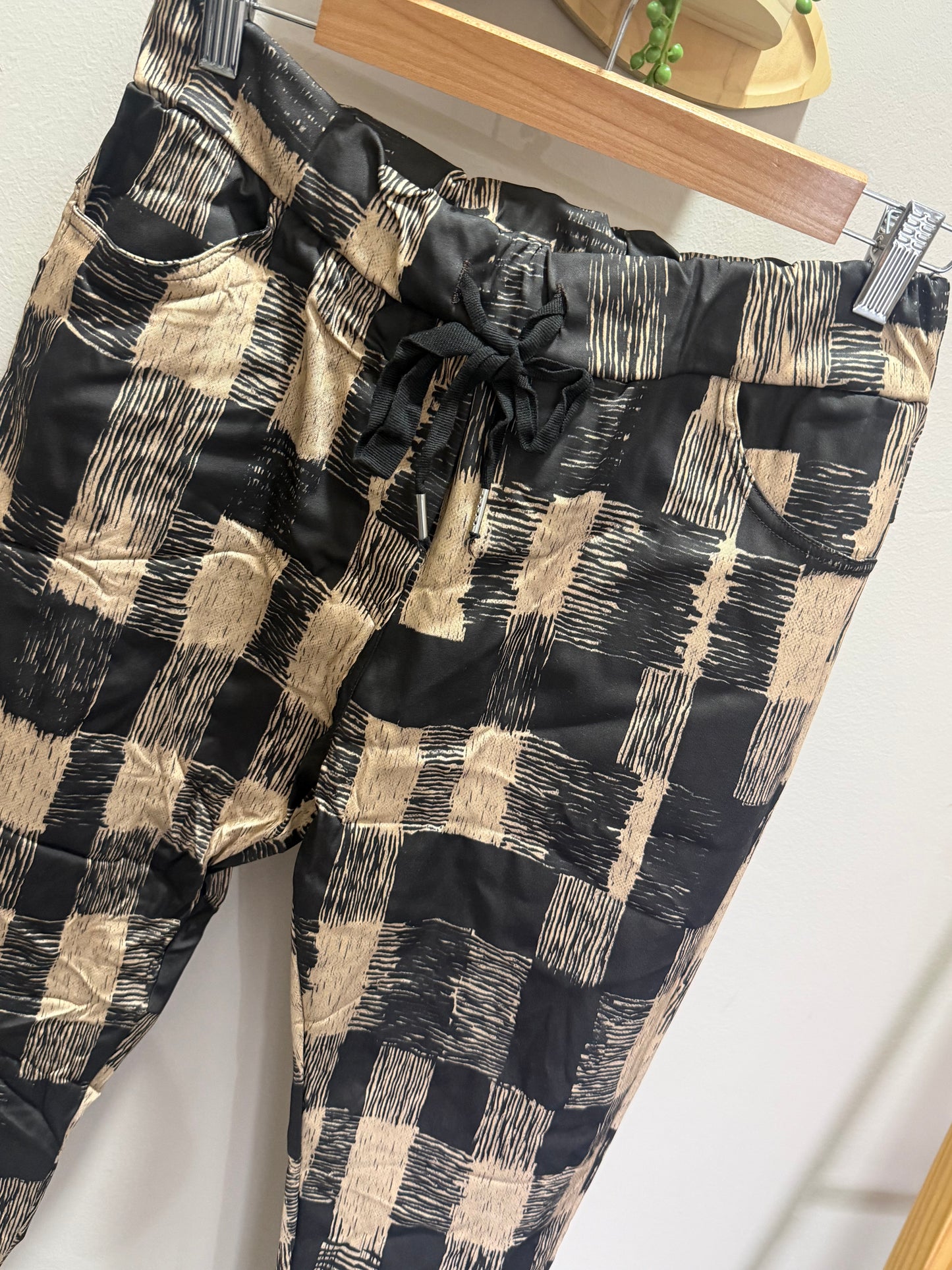 Chess Pant Black