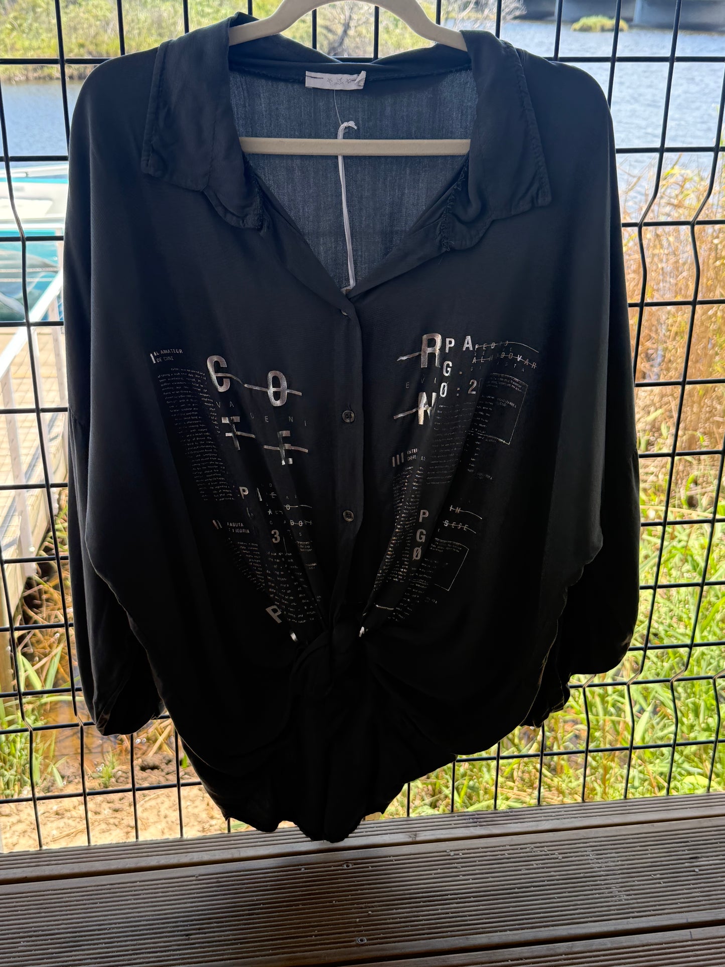 Graffiti Blouse Grey