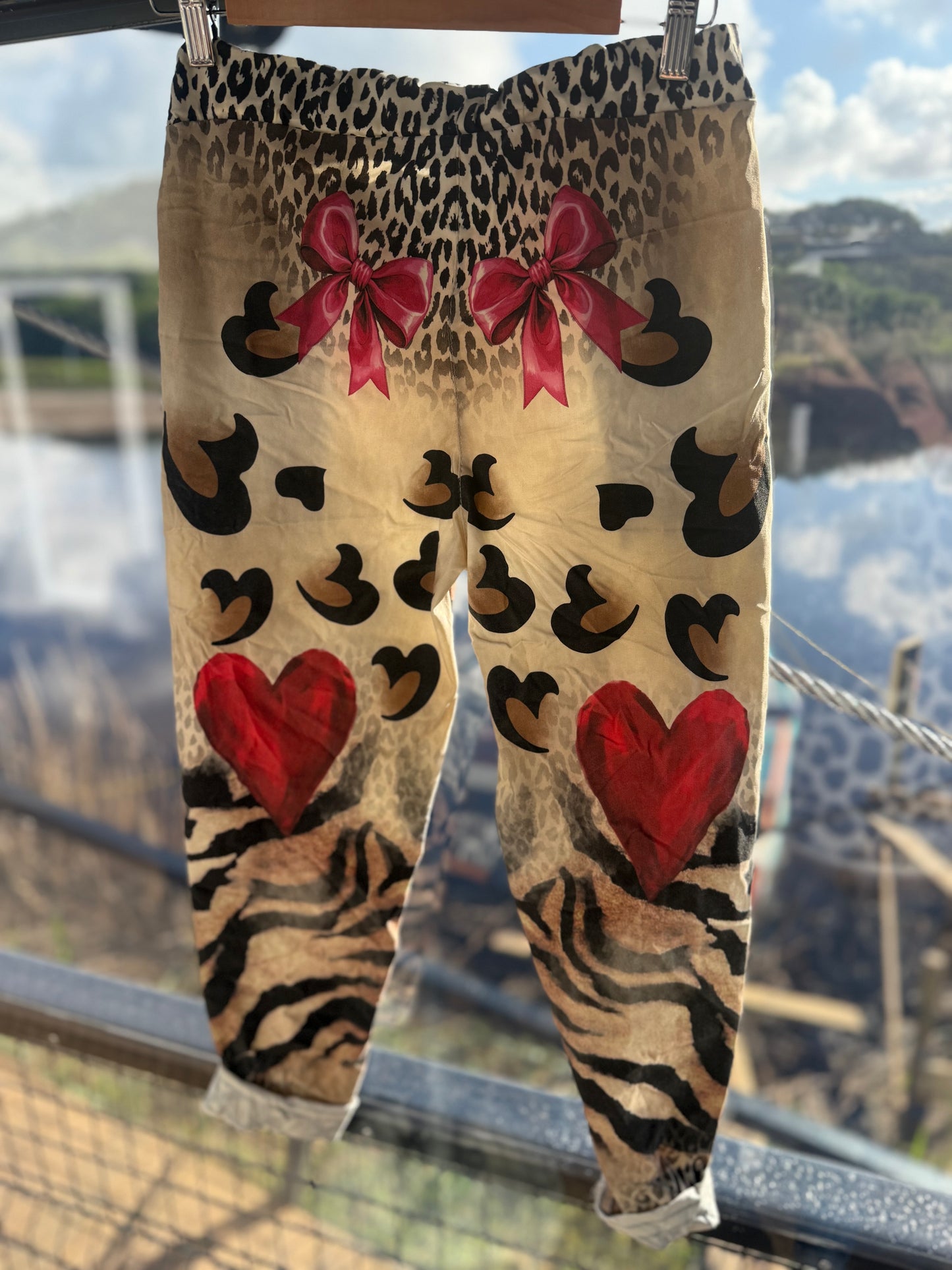 Hearts Printed Comfy Pants