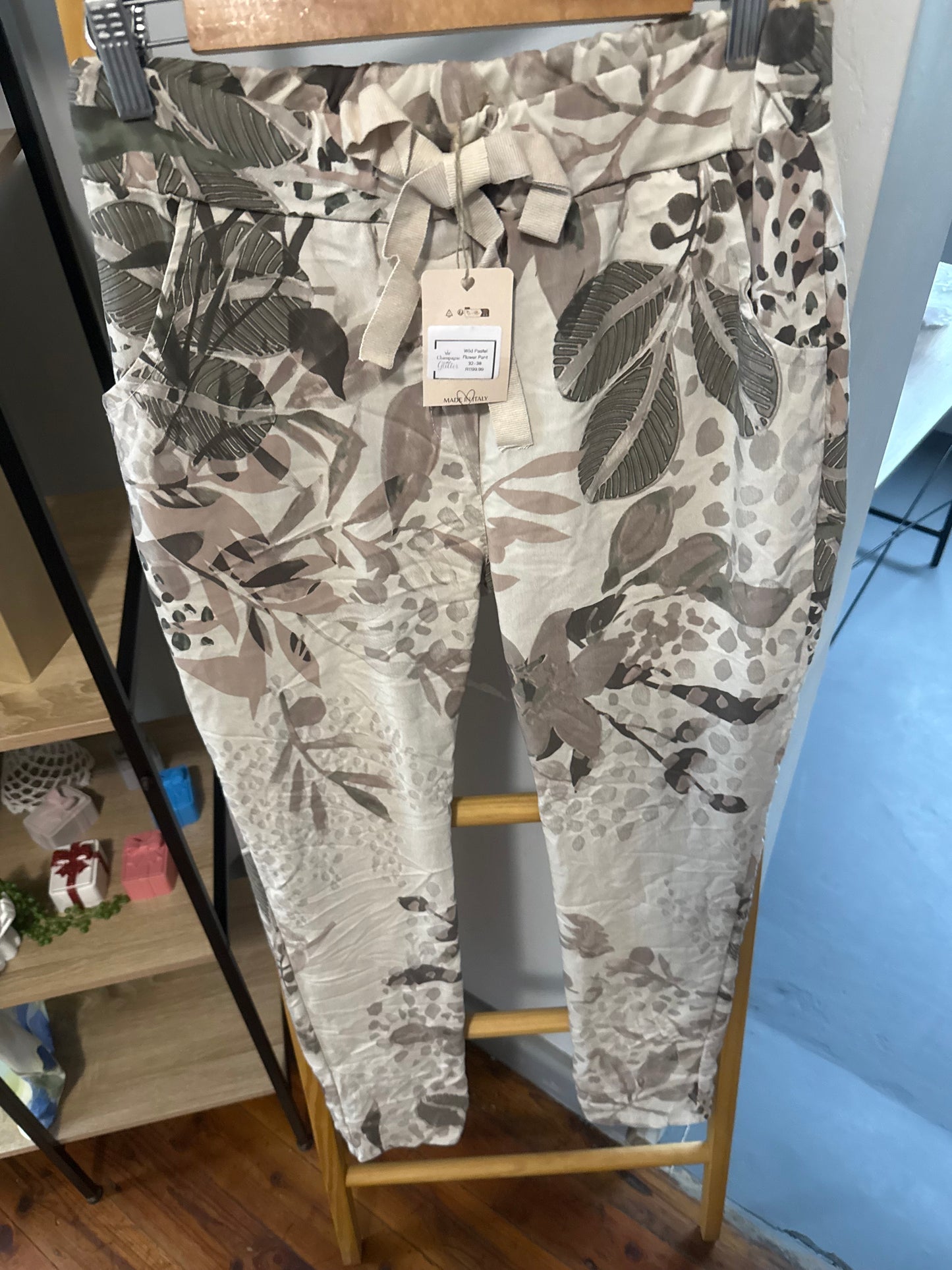 Wild Pastel Flower Pant