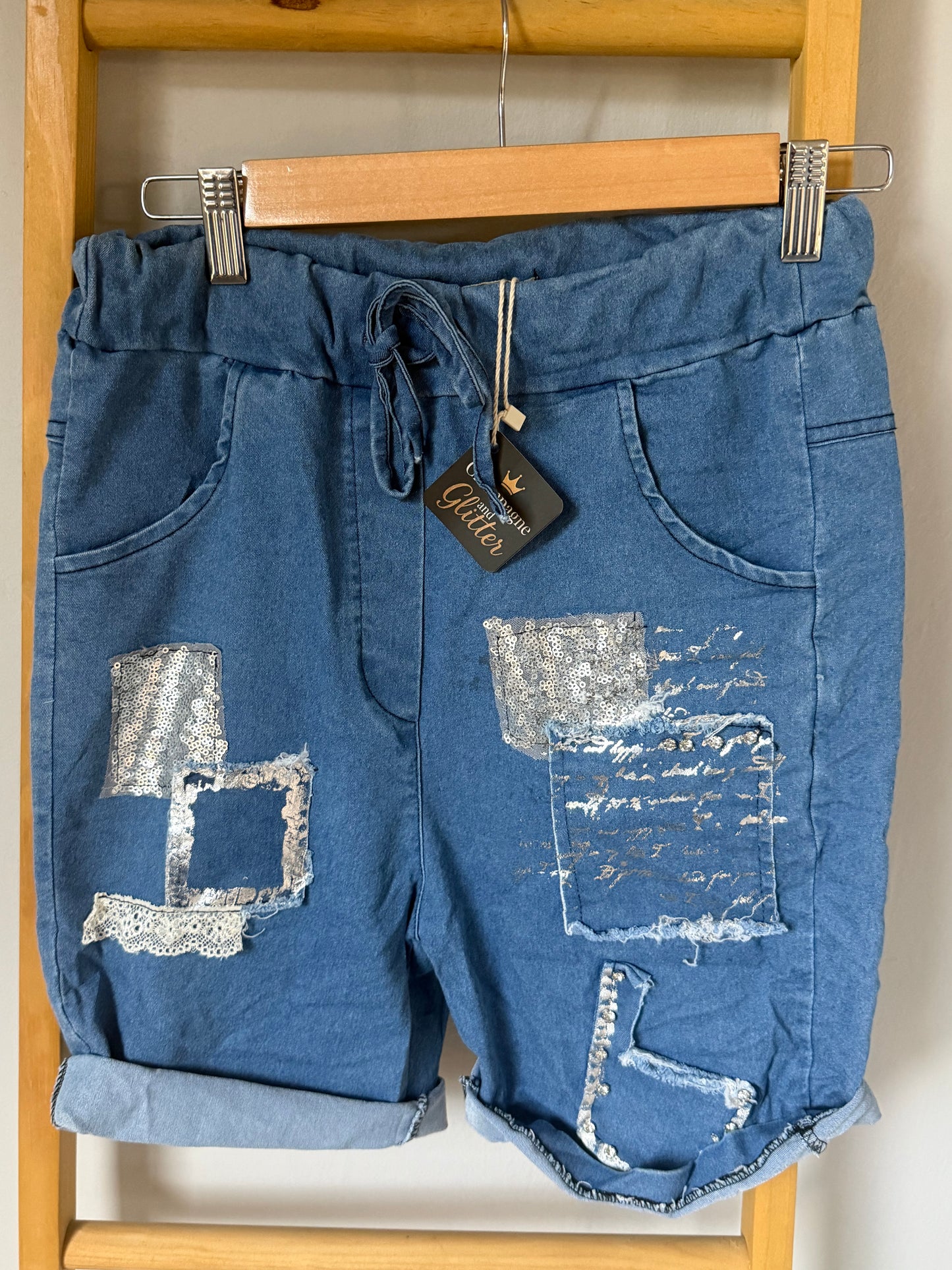 Sparkle Short Medium Wash