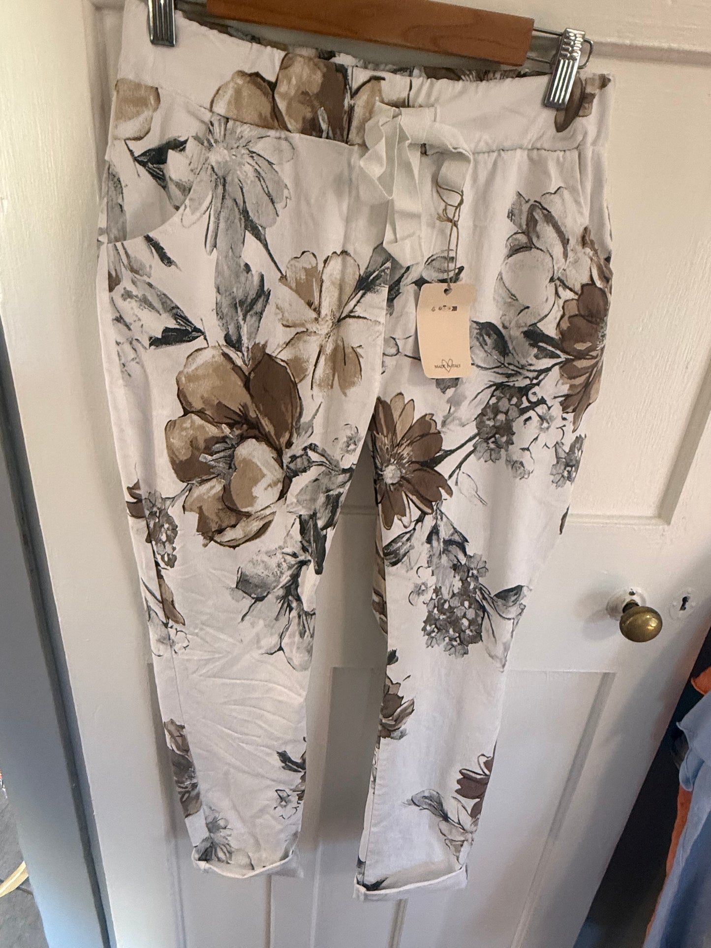 Moody Blossom Pant