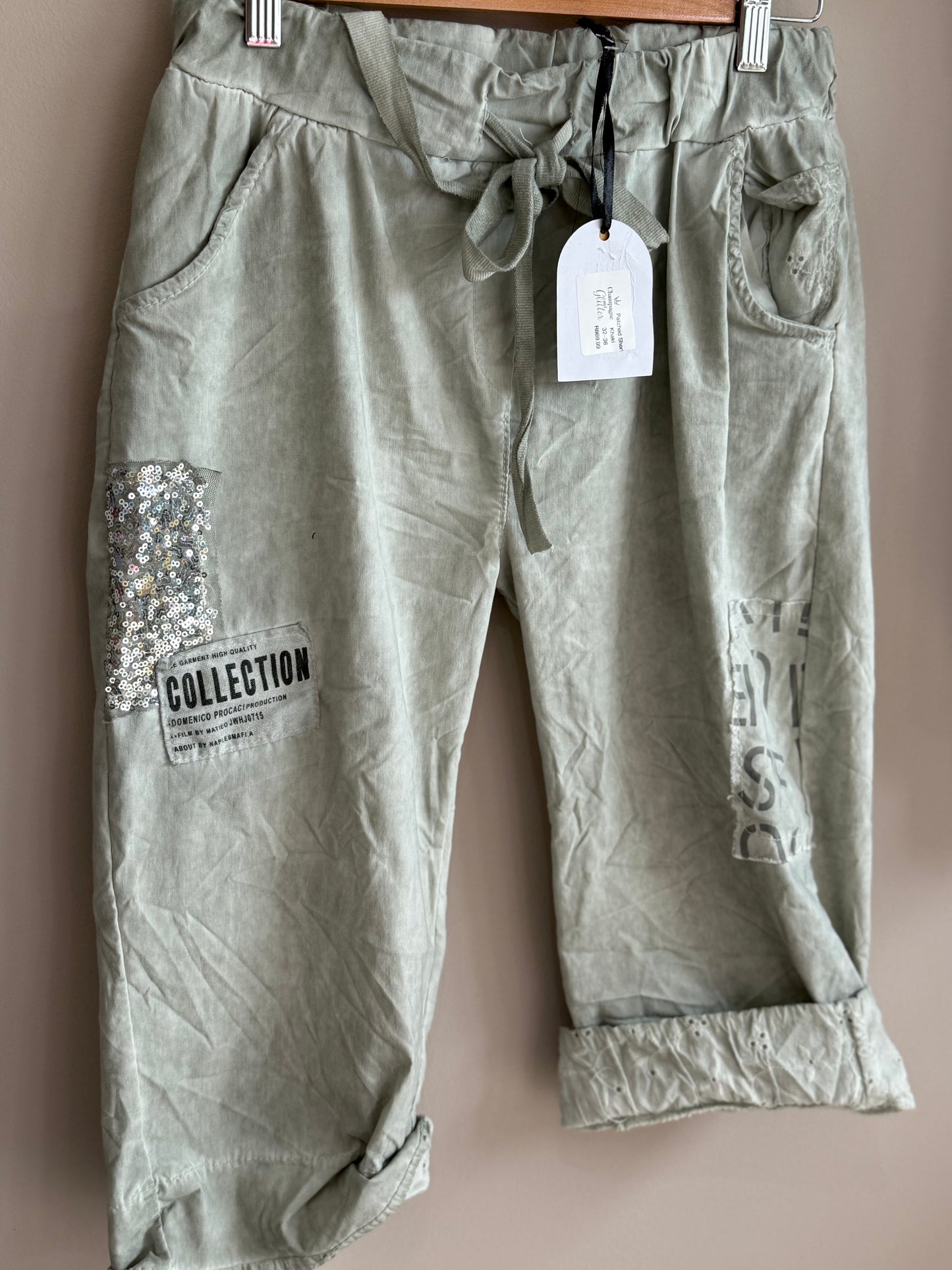 Patched Shorts Khaki