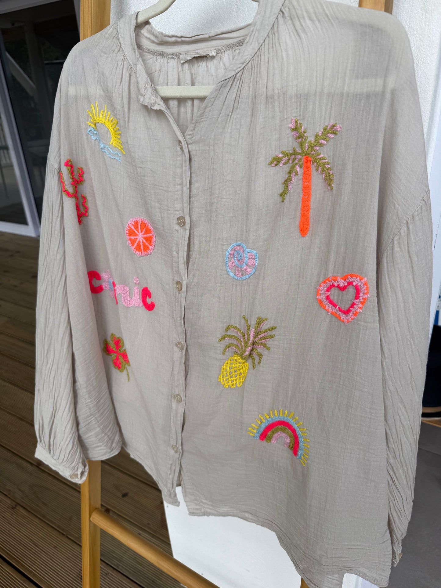 Iconic Blouse Taupe