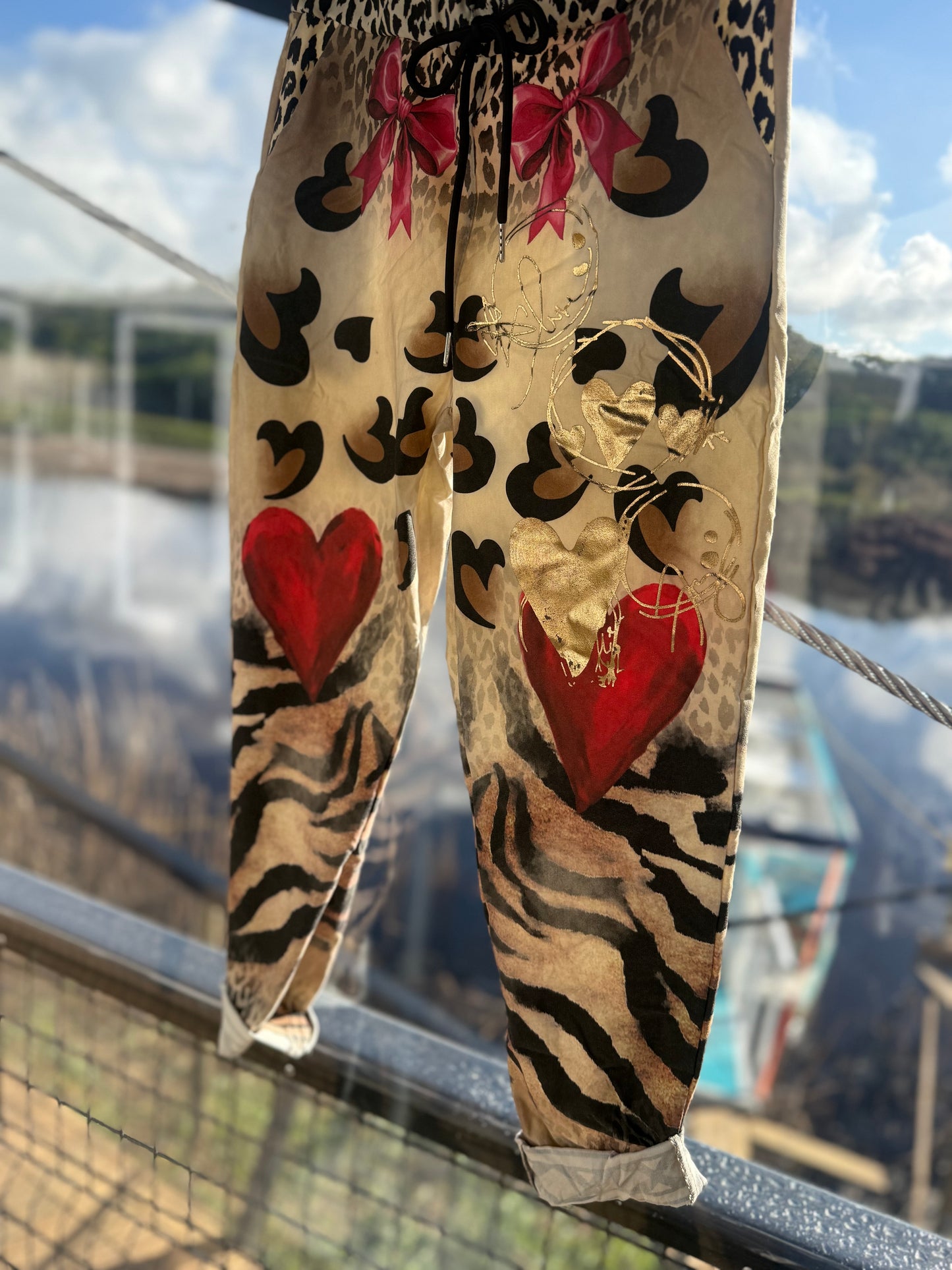 Hearts Printed Comfy Pants