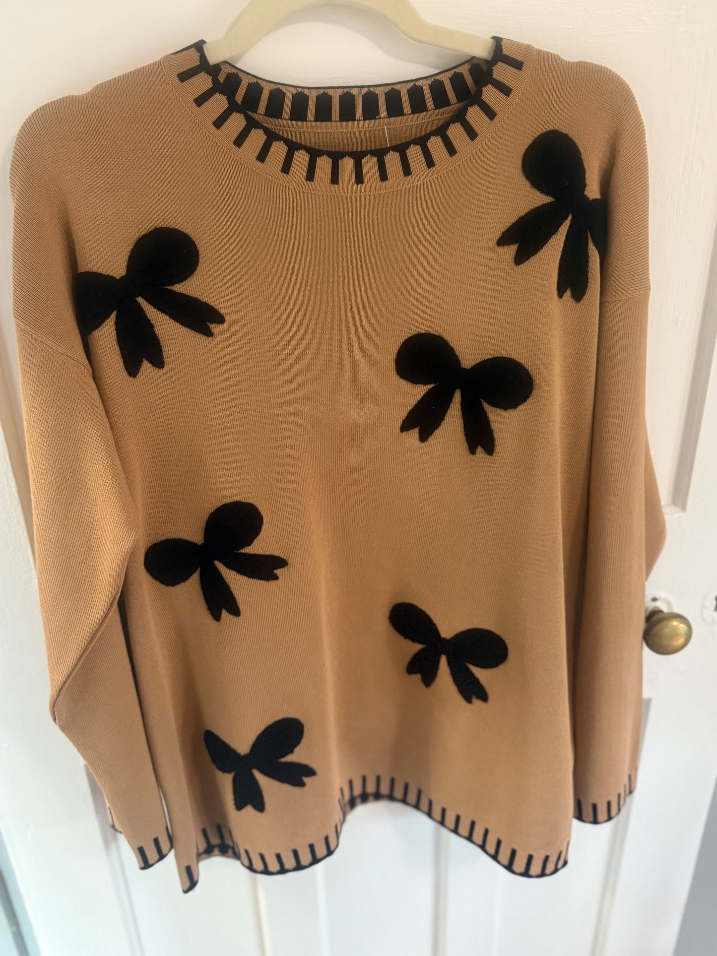 Bow Knit