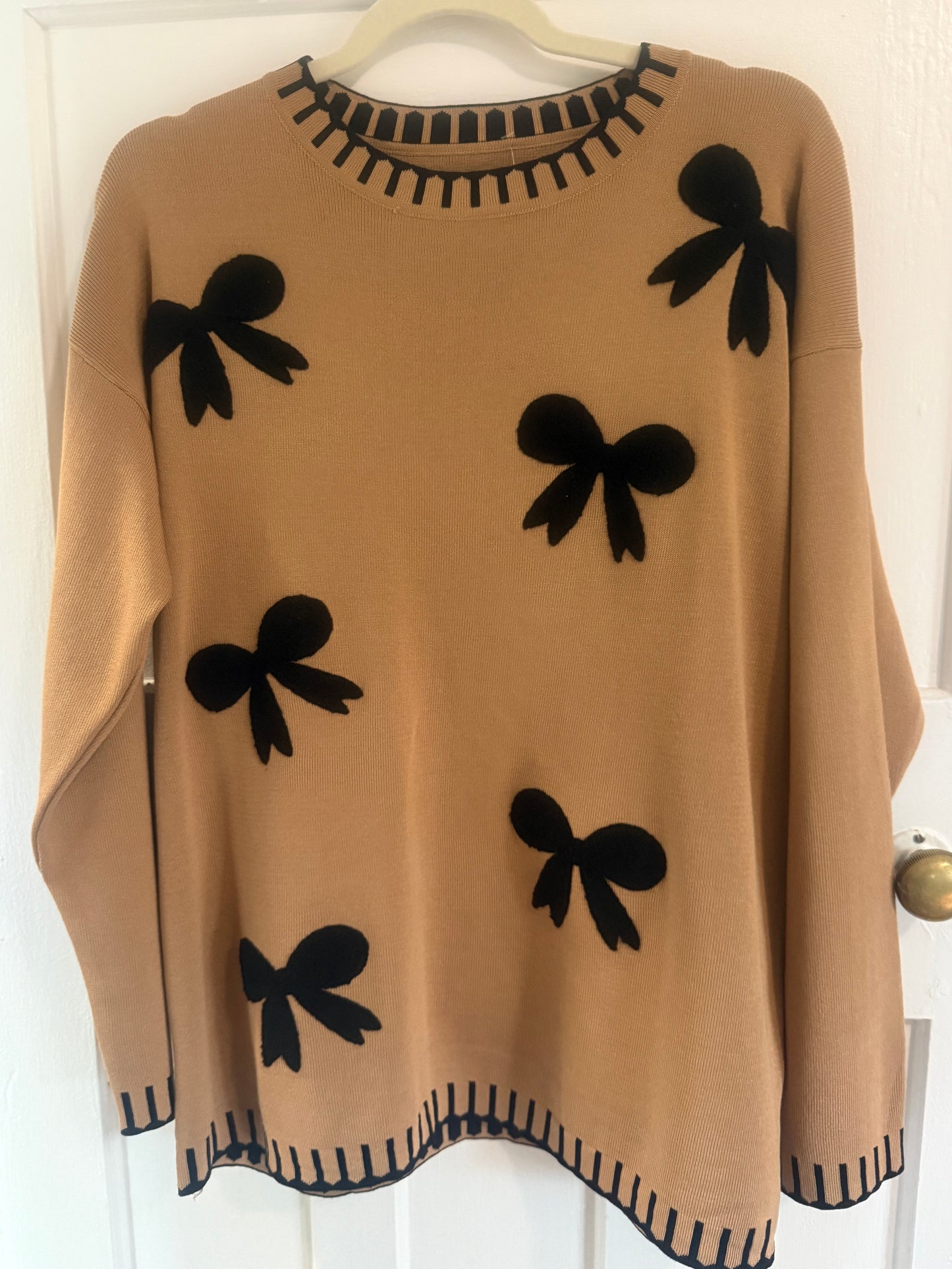 Bow Knit