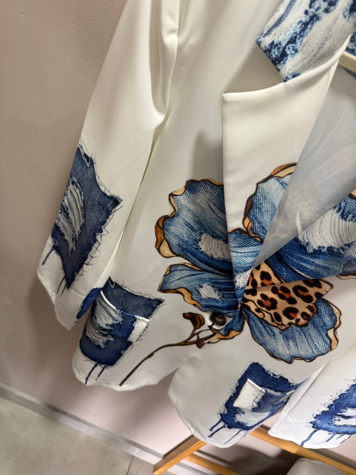 Tatum Satin Jacket_Denim Leopard