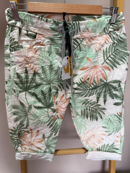 Elephant Ear Short Mint