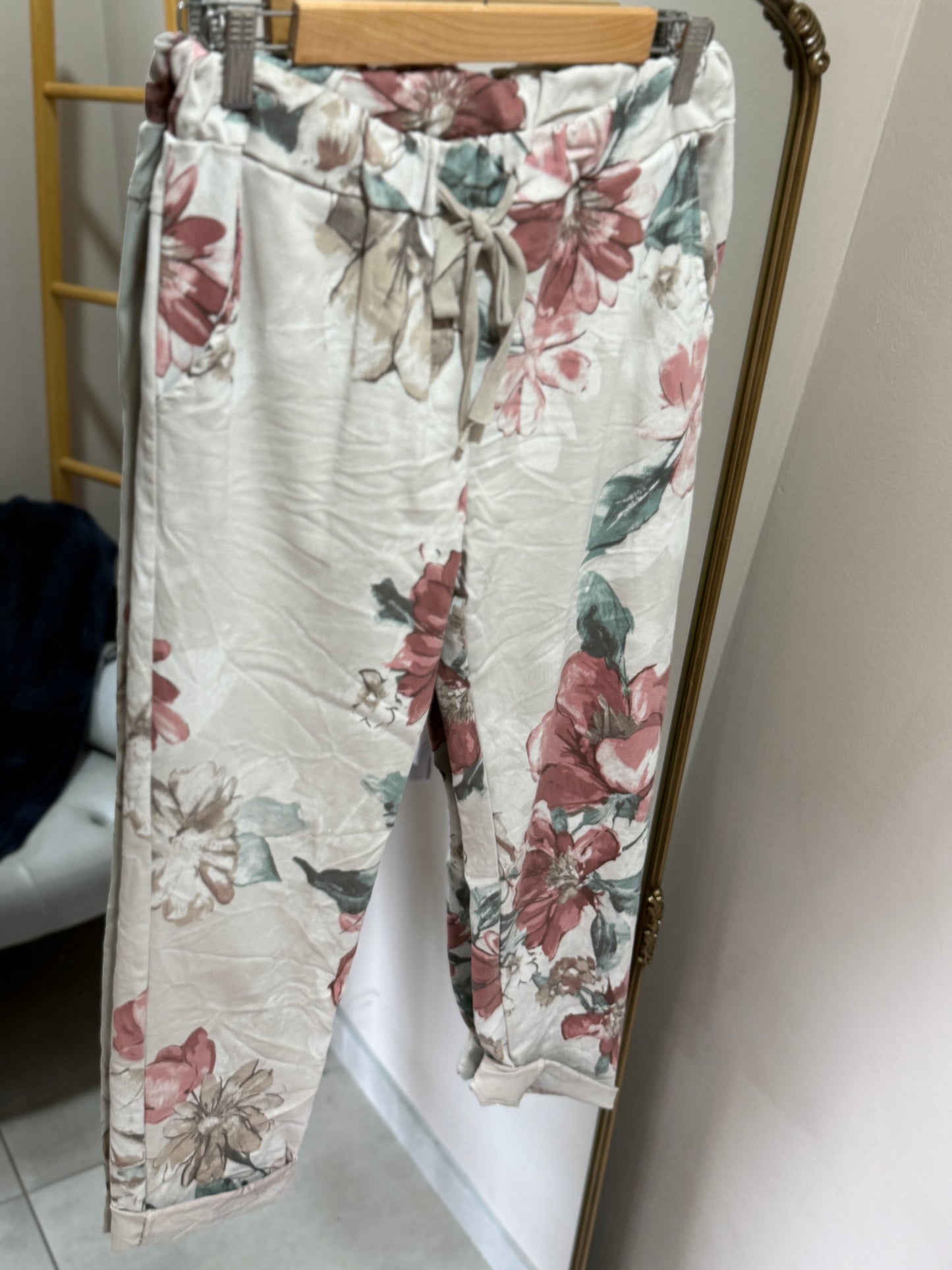 Nadia_Flower Pants stone