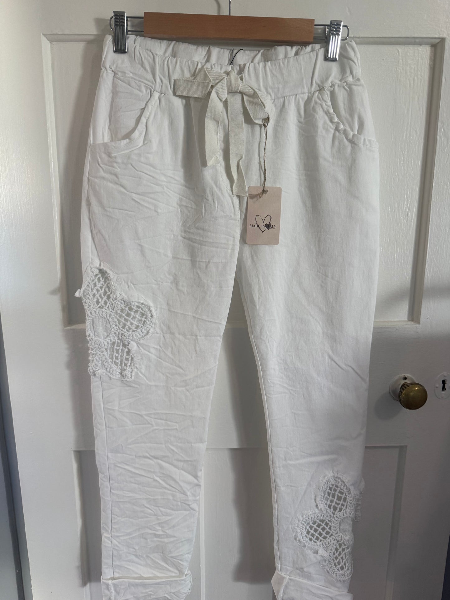 Daisy White Comfy Pant