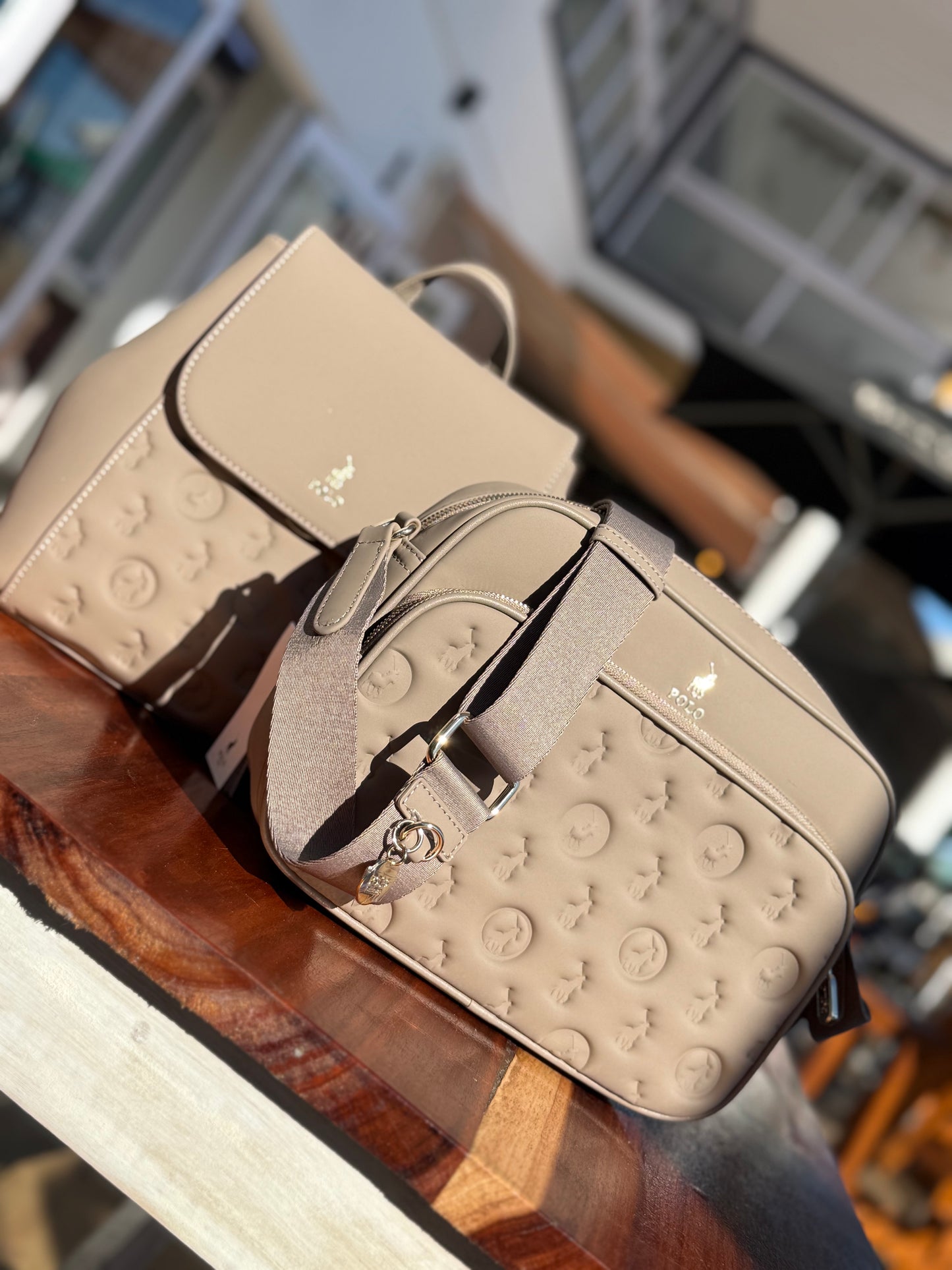 9242 Utility Crossbody Polo Mushroom