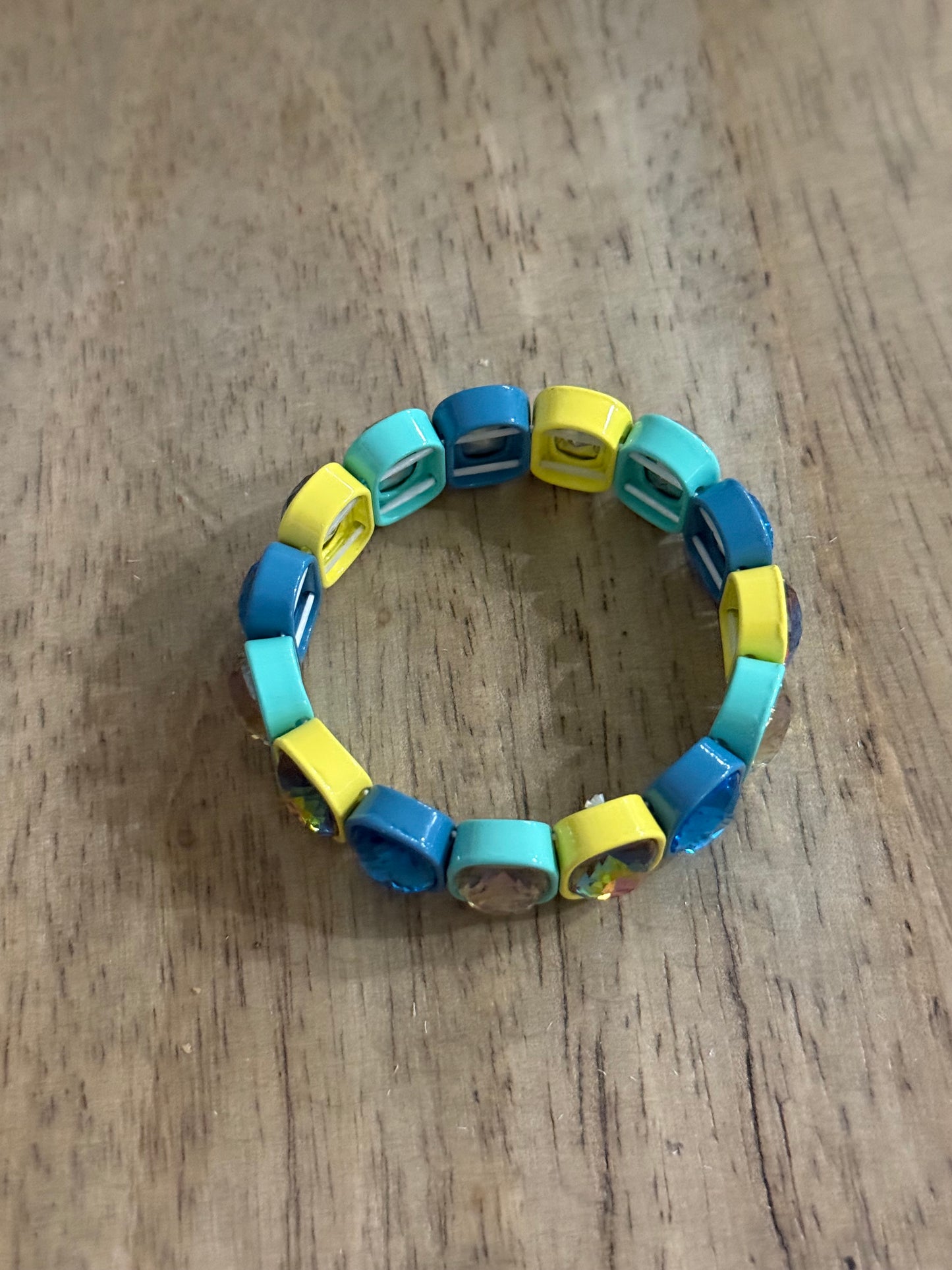 Oval Diamante Bracelet Yellow