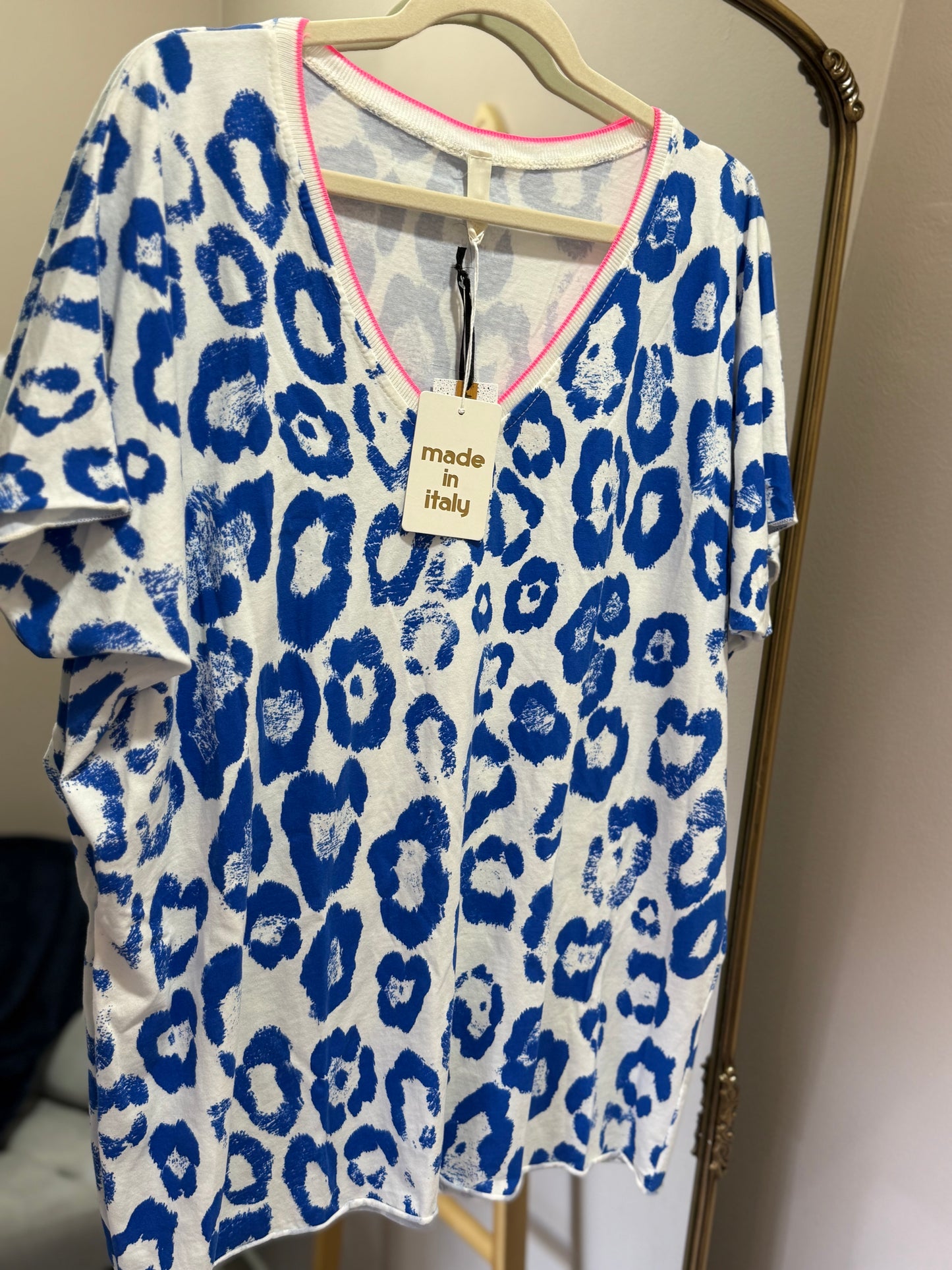 Shocking Leopard Tee