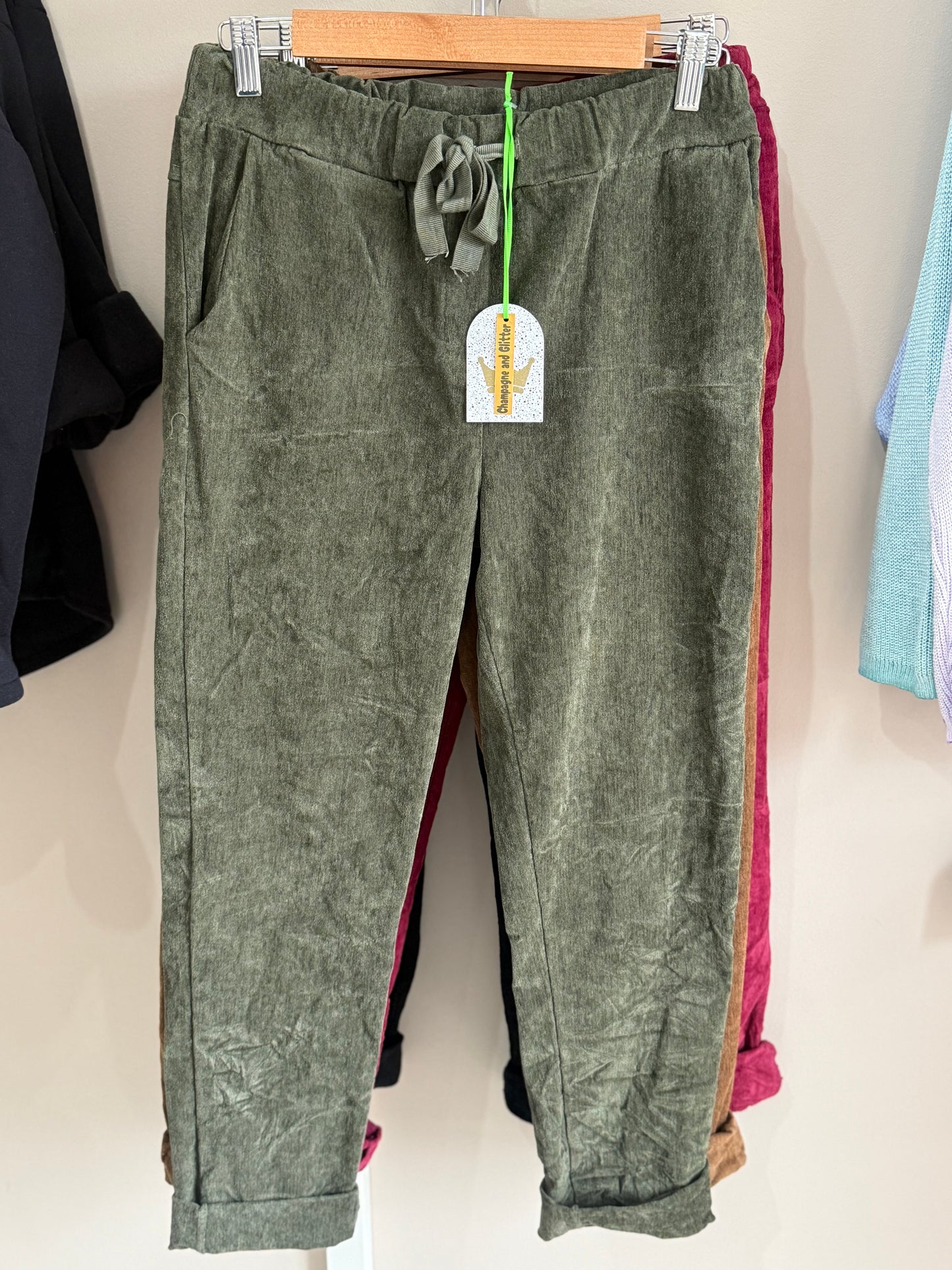 Raven Courduroy Pants Khaki