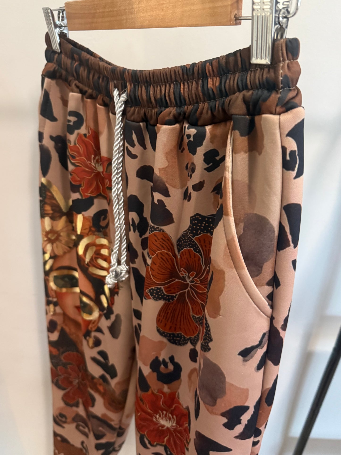 Garden of Frida Pant