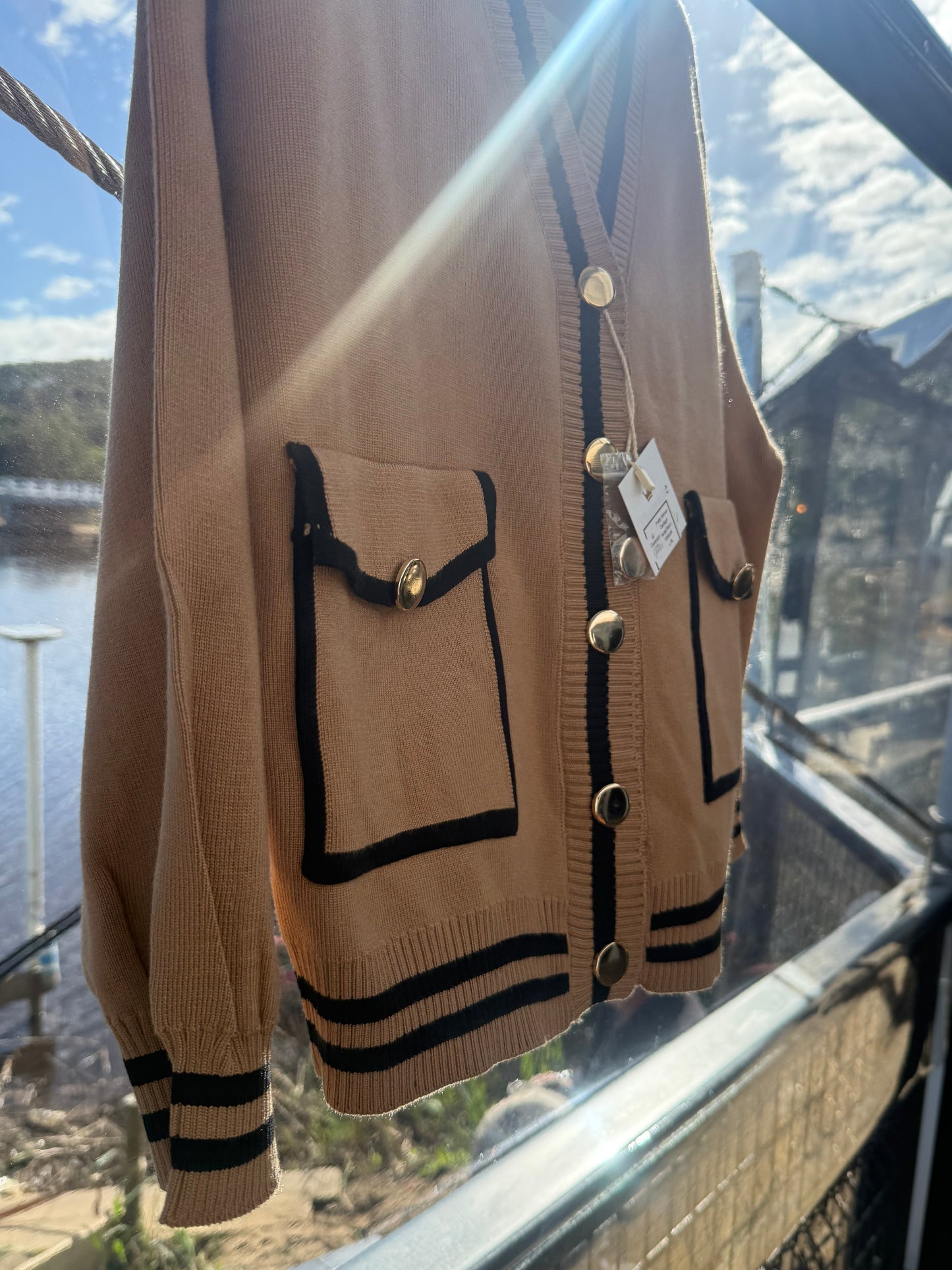 Pretty Woman Cardigan Nude/Black