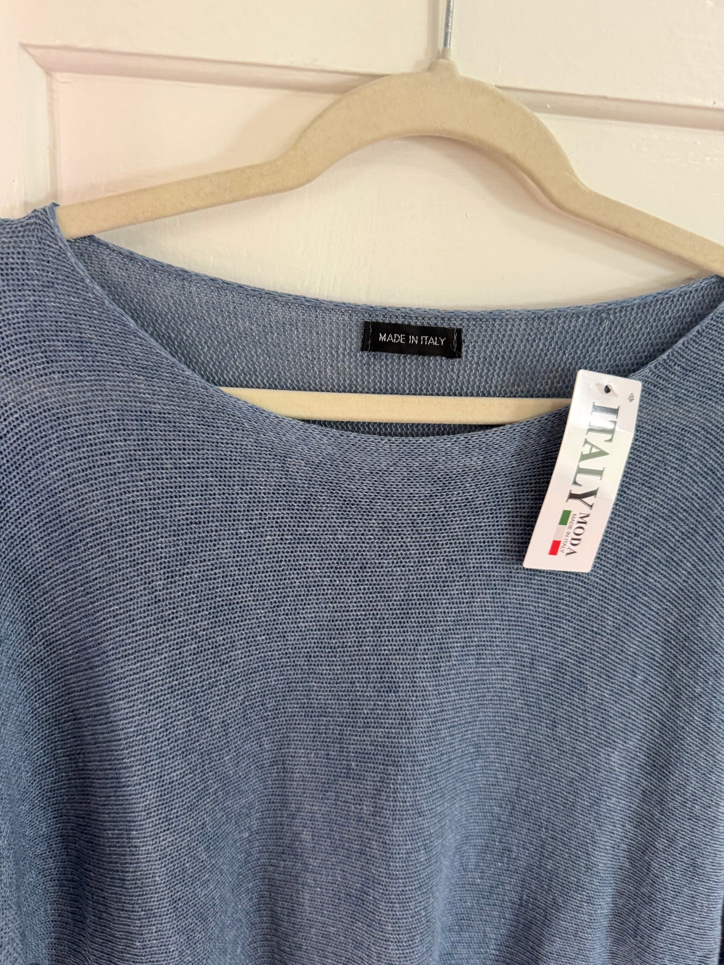 Light Knitted Blouse Ocean